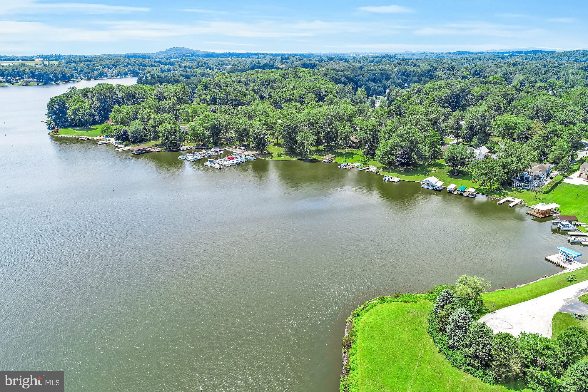 LAKE MEADE - Residential