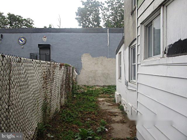 4935 MULBERRY STREET
