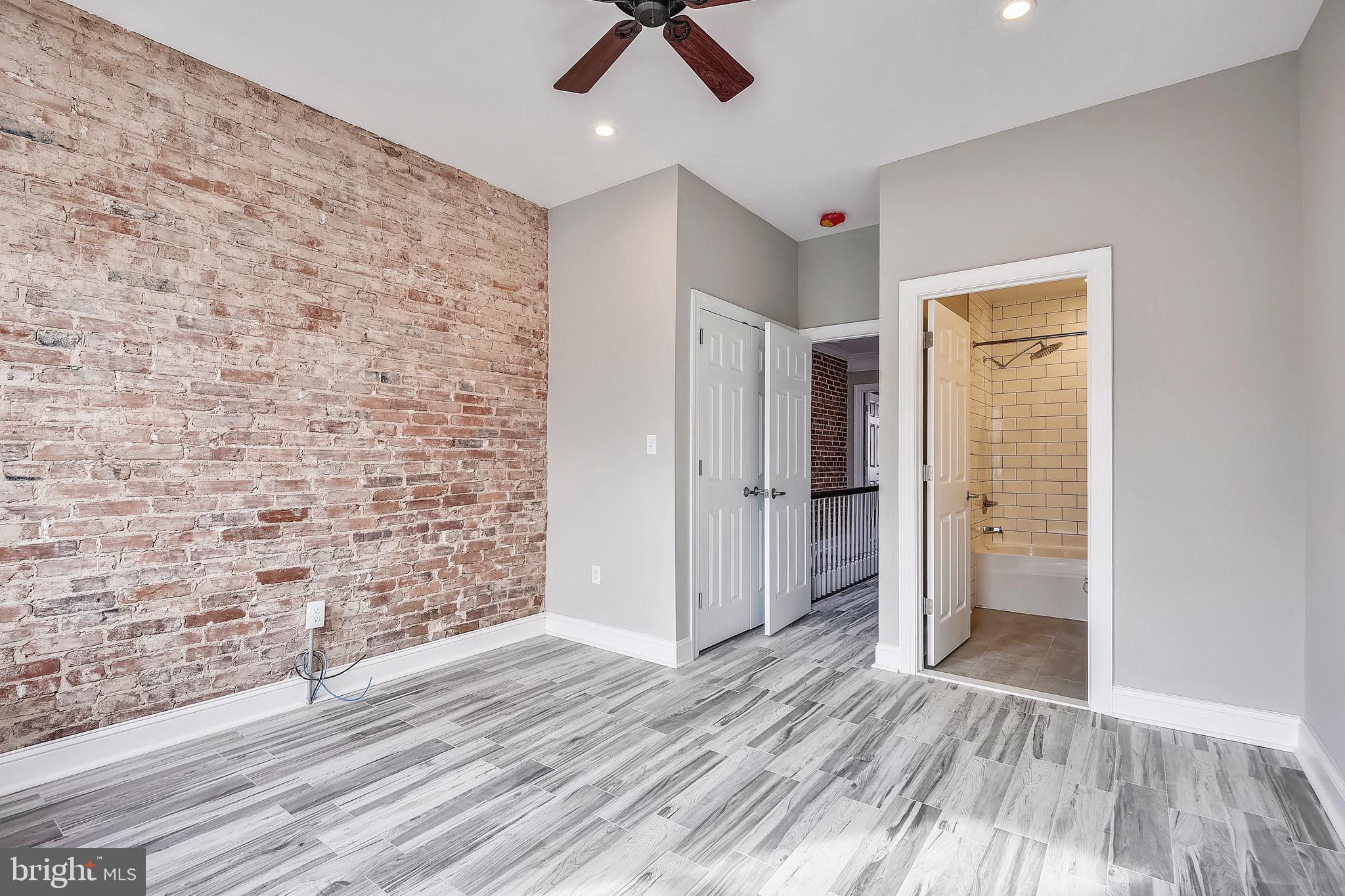 WASHINGTON VILLAGE - Residential Lease