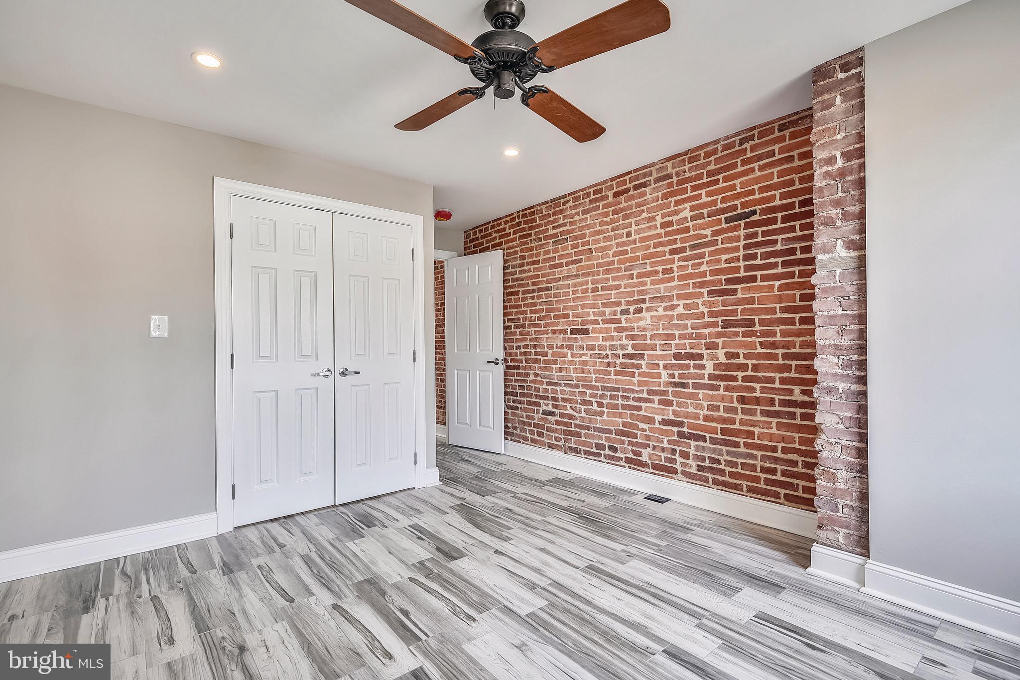 WASHINGTON VILLAGE - Residential Lease