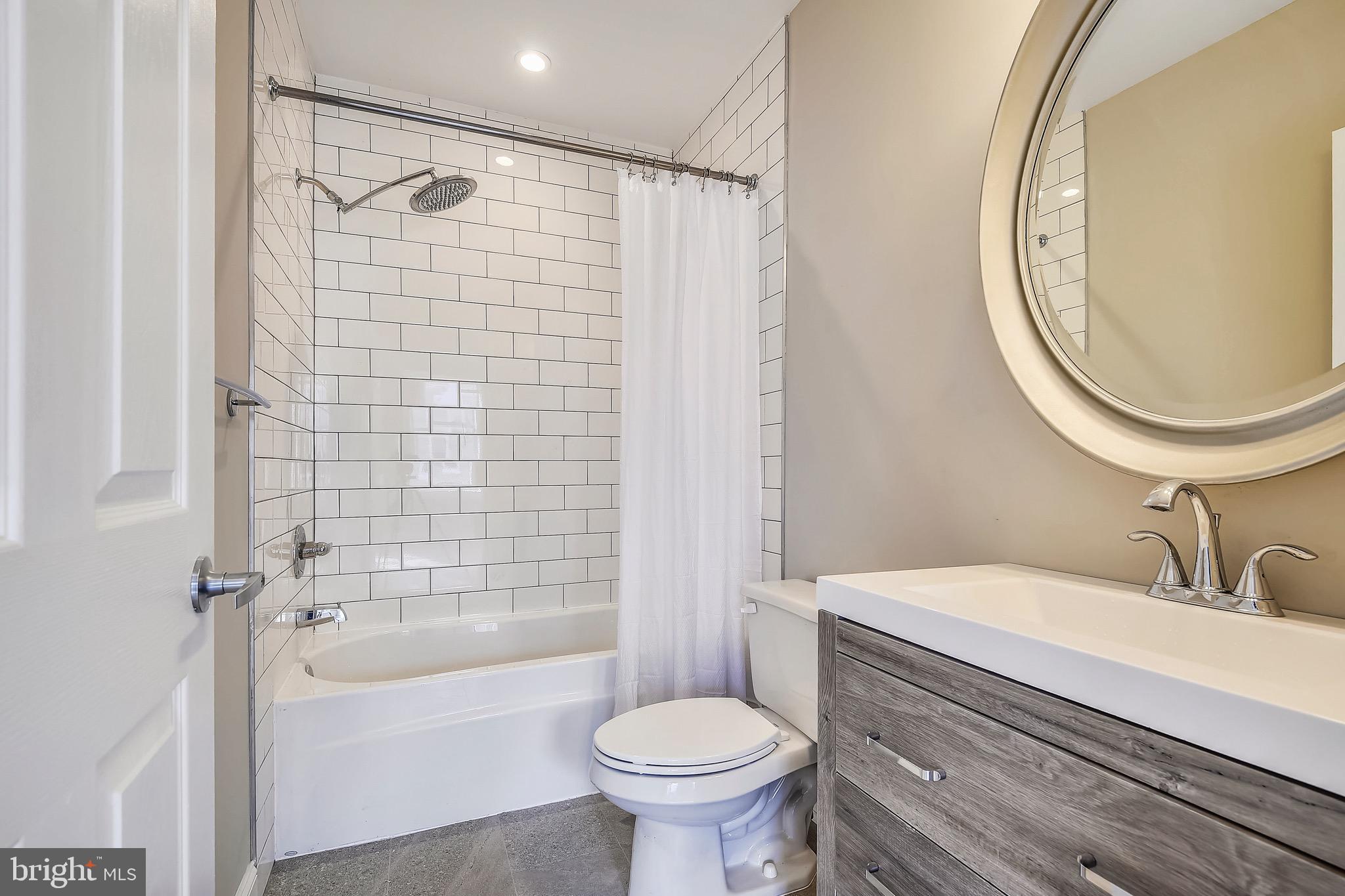 WASHINGTON VILLAGE - Residential Lease