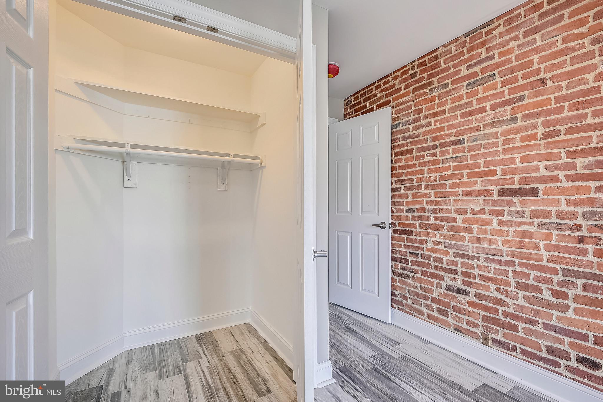 WASHINGTON VILLAGE - Residential Lease