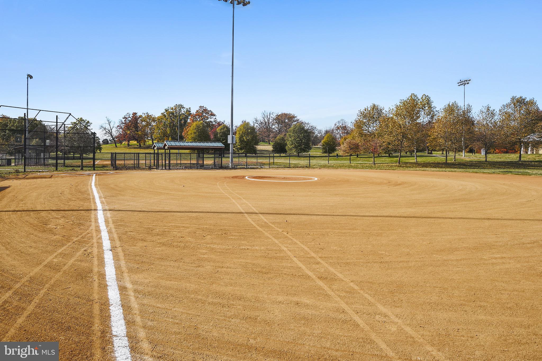 WASHINGTON VILLAGE - Residential Lease