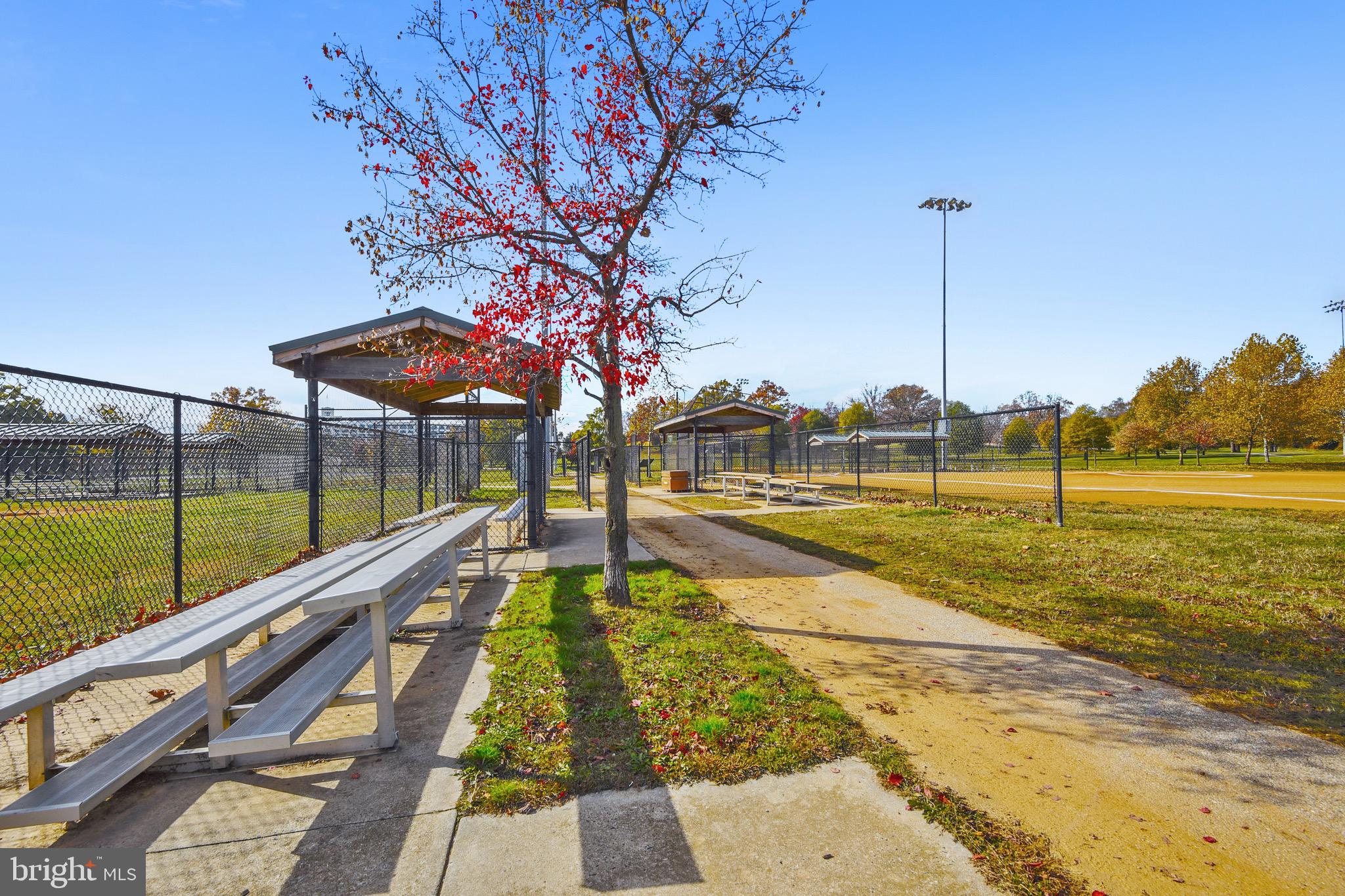 WASHINGTON VILLAGE - Residential Lease