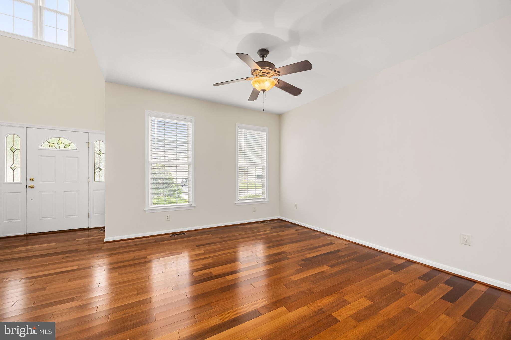 SLEEPY HOLLOW - Residential