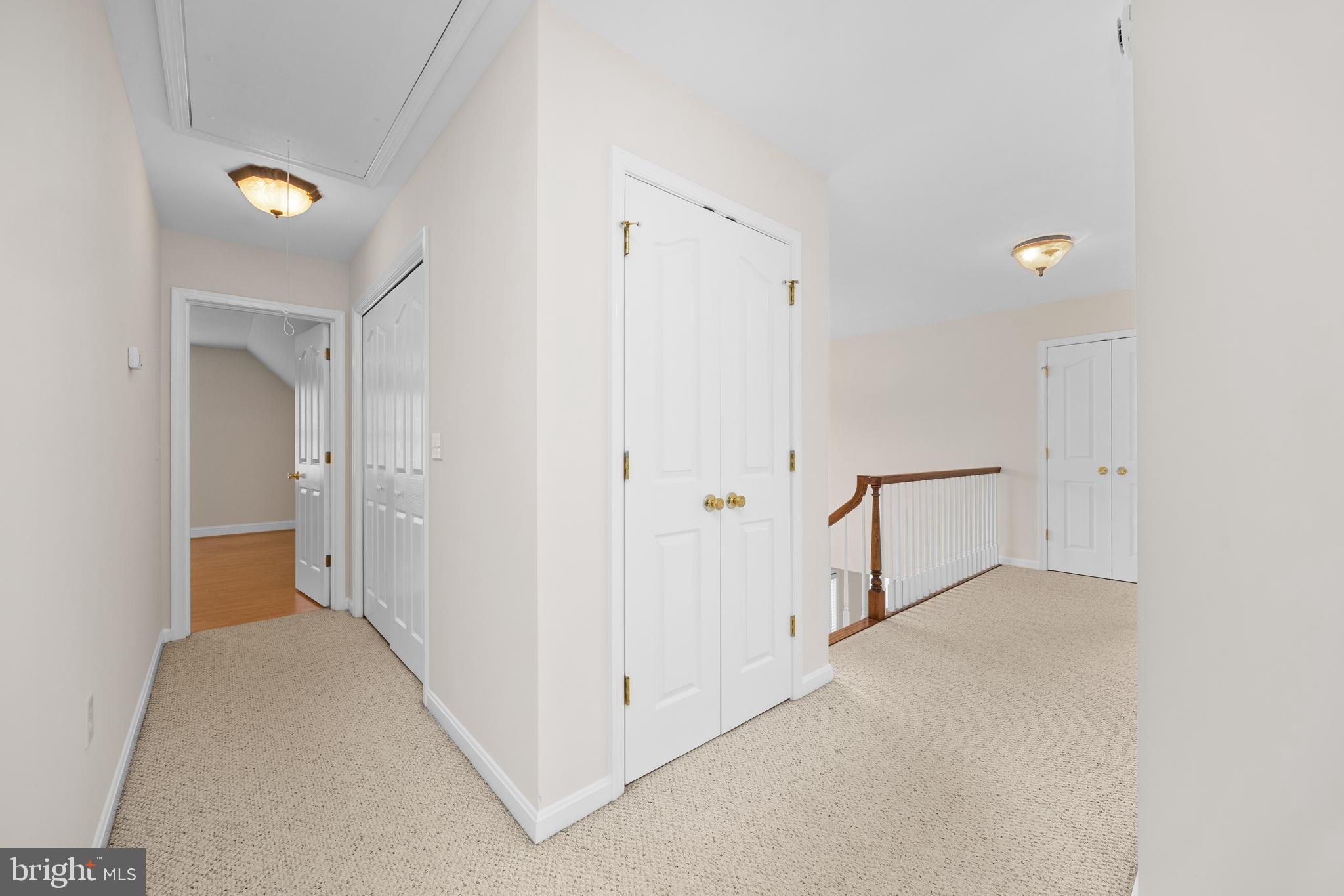 SLEEPY HOLLOW - Residential