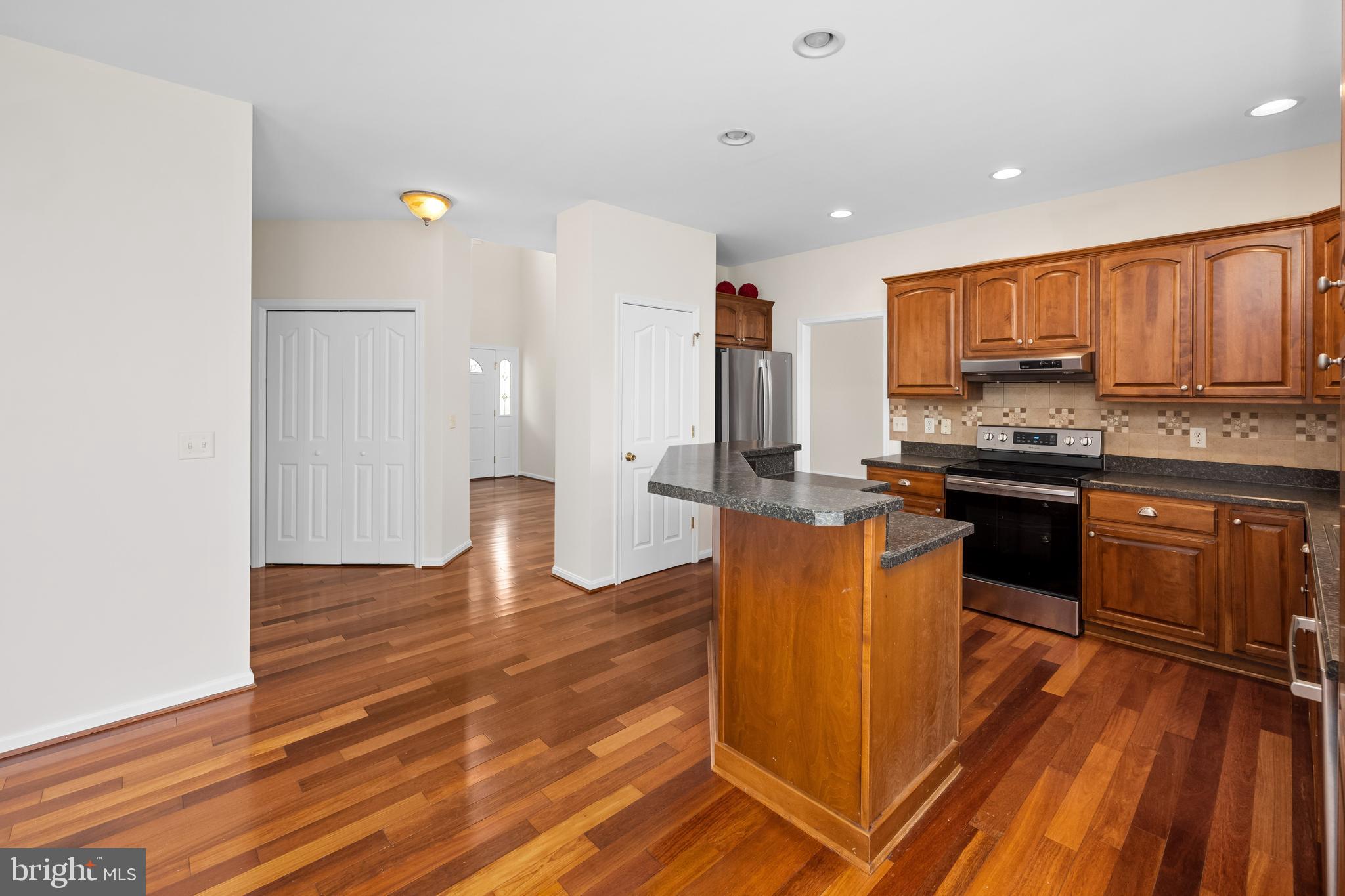 SLEEPY HOLLOW - Residential