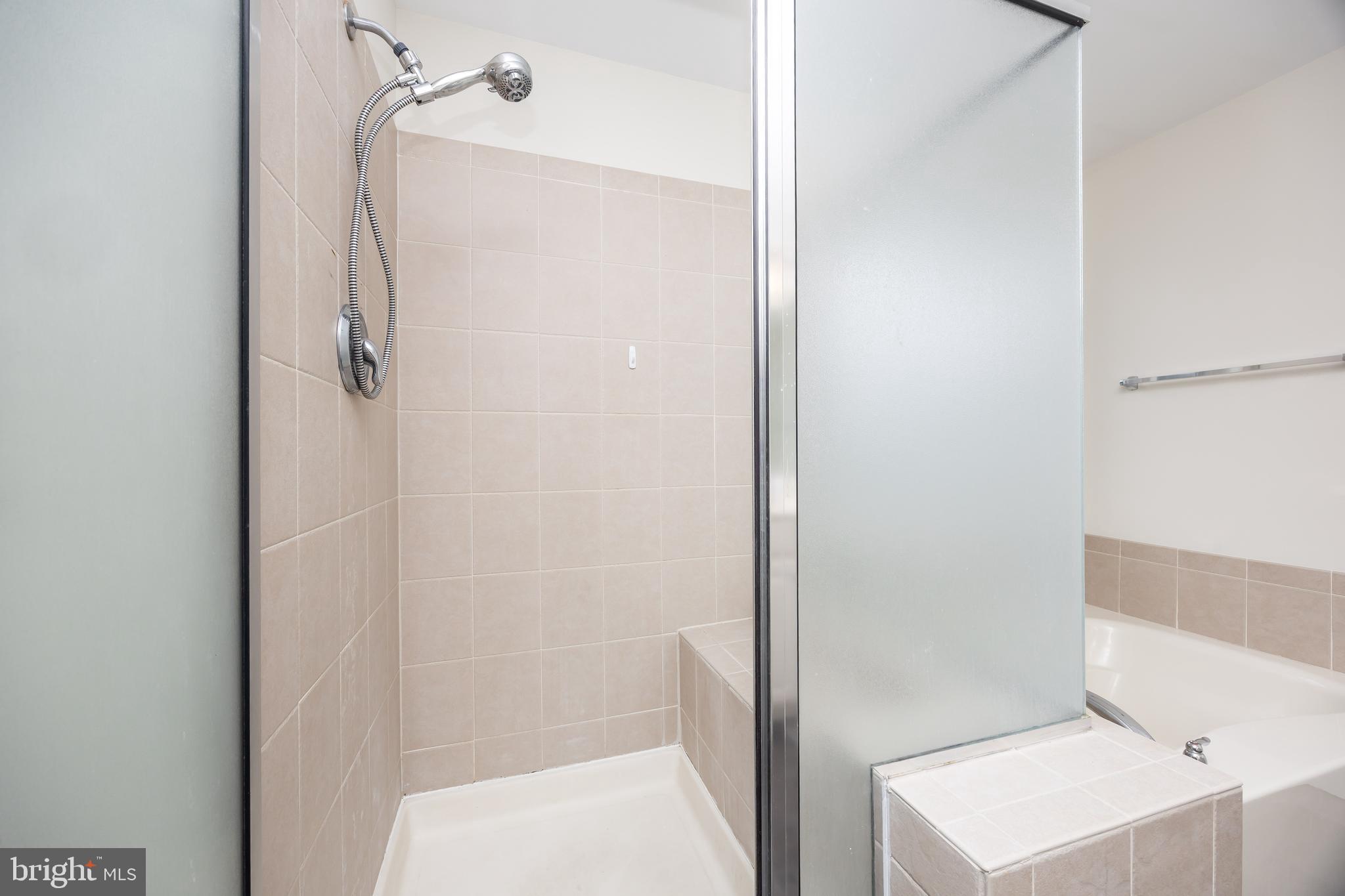 SLEEPY HOLLOW - Residential