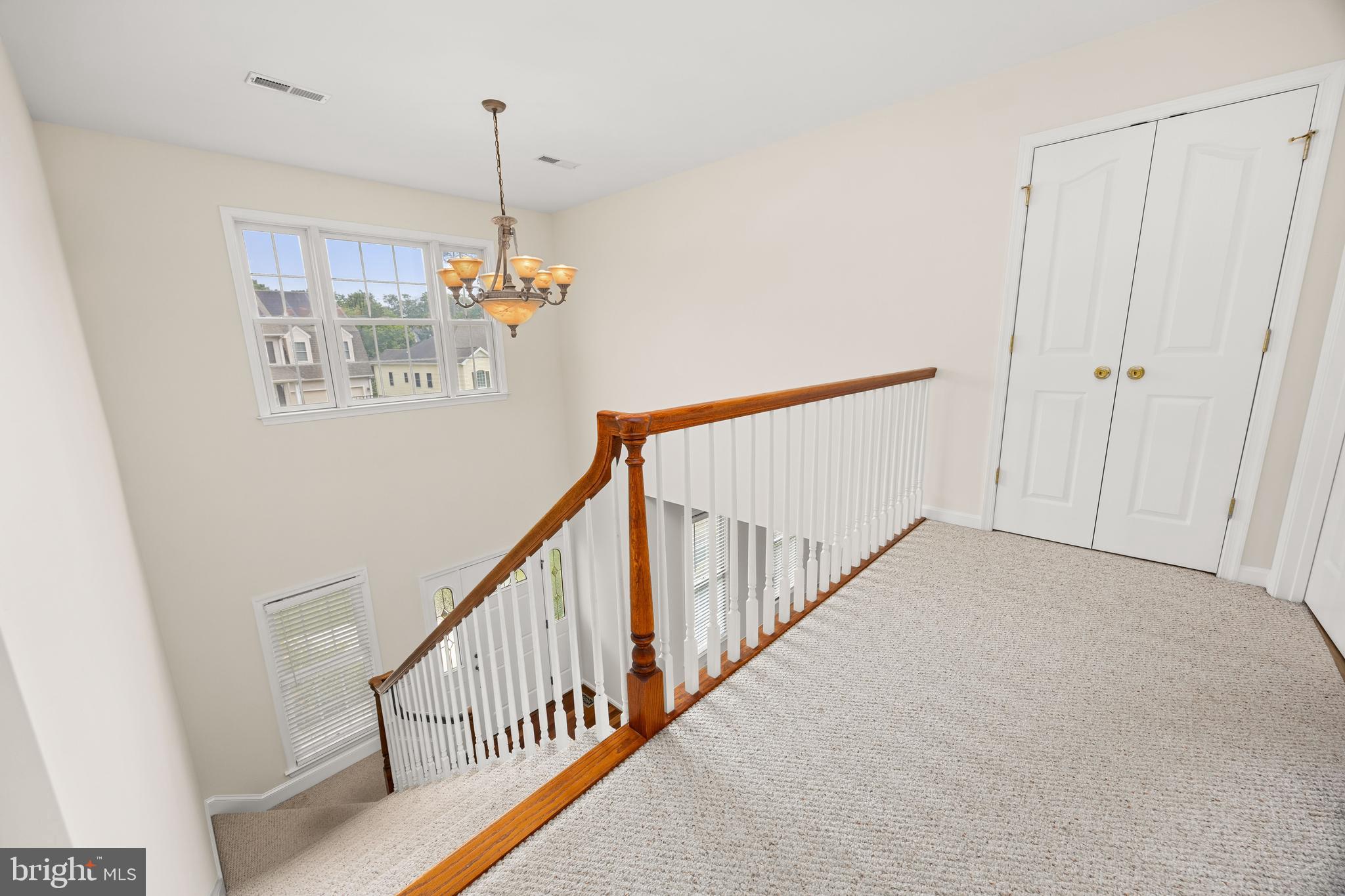 SLEEPY HOLLOW - Residential