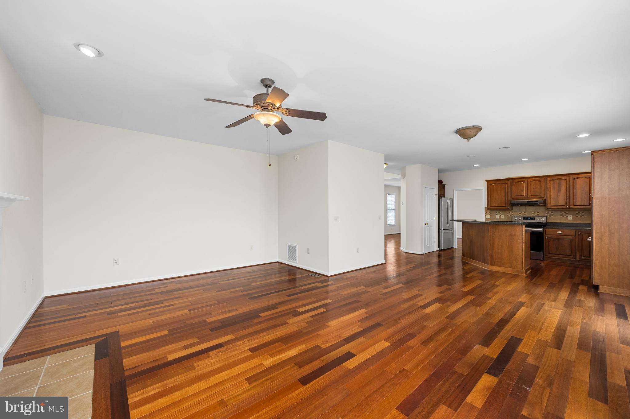 SLEEPY HOLLOW - Residential