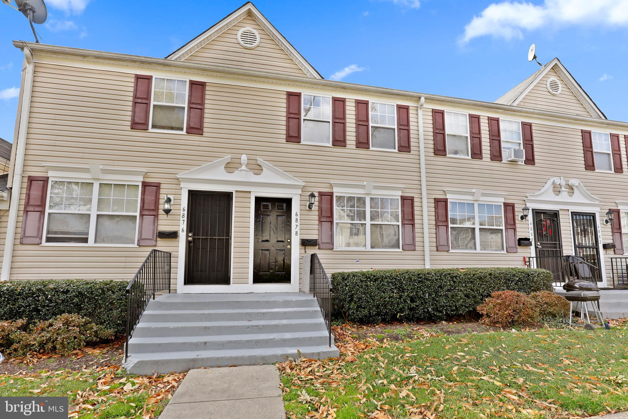 HIGHLAND AT LANDOVER STATION - Residential