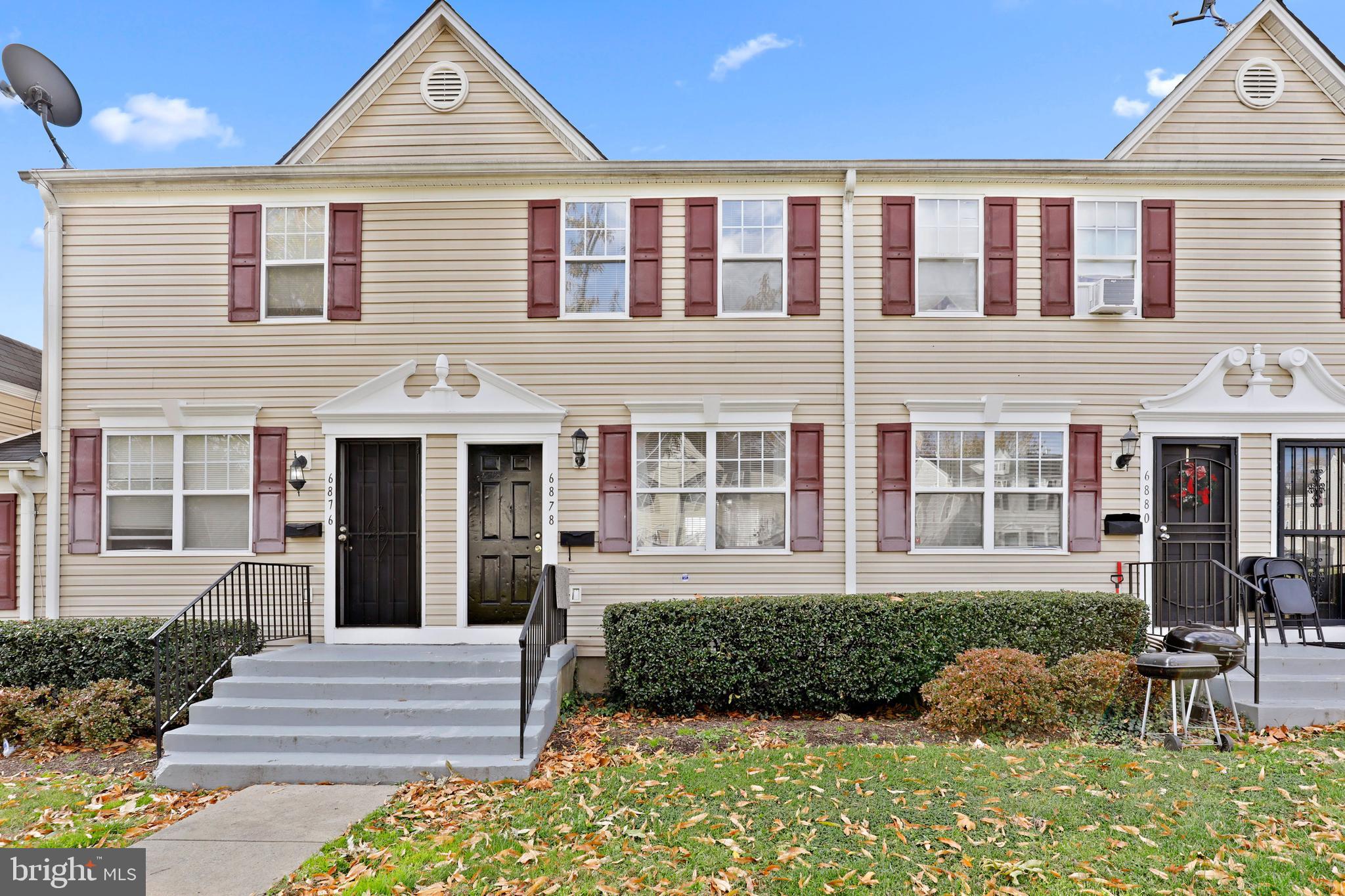 HIGHLAND AT LANDOVER STATION - Residential