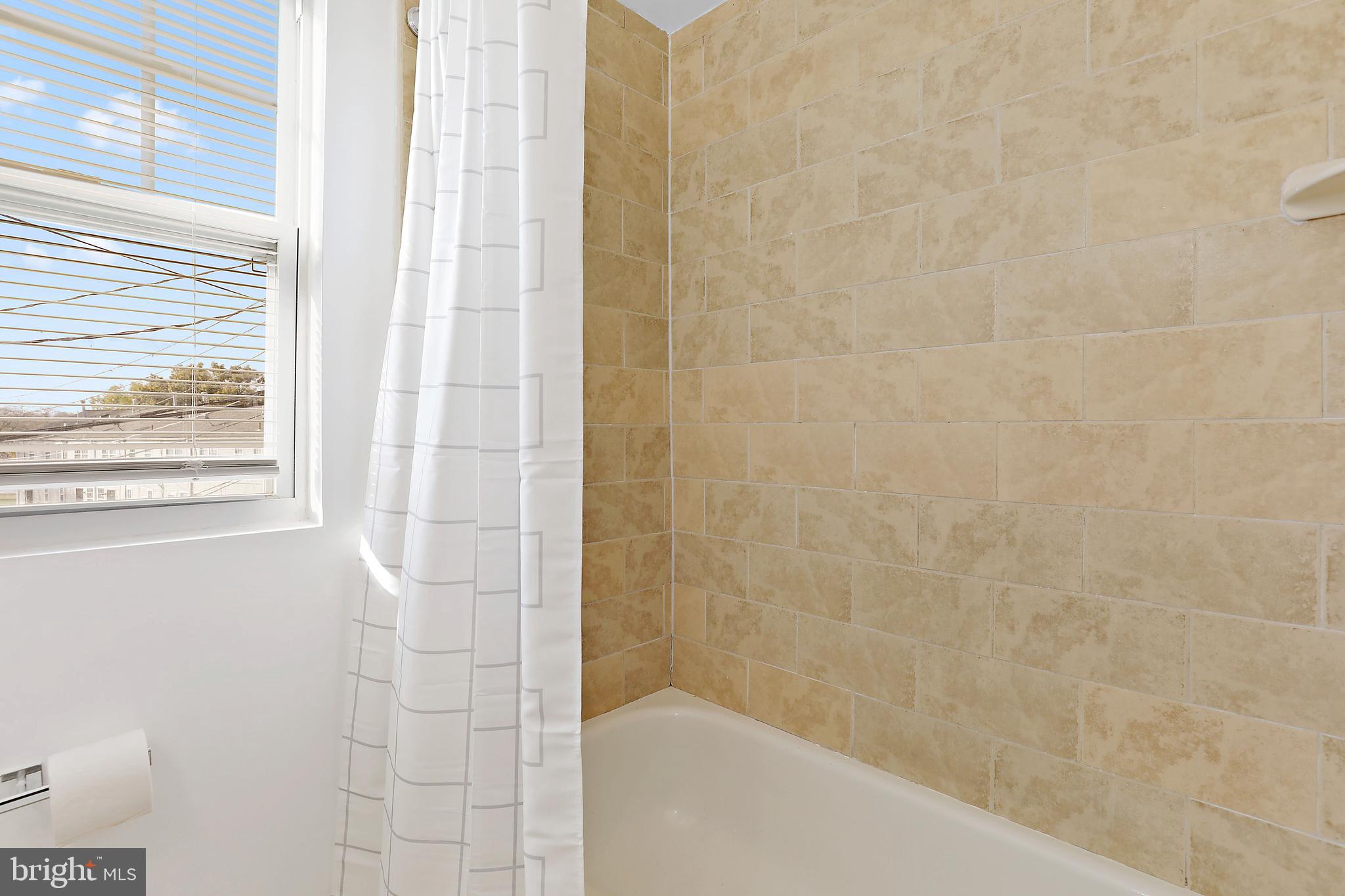 HIGHLAND AT LANDOVER STATION - Residential