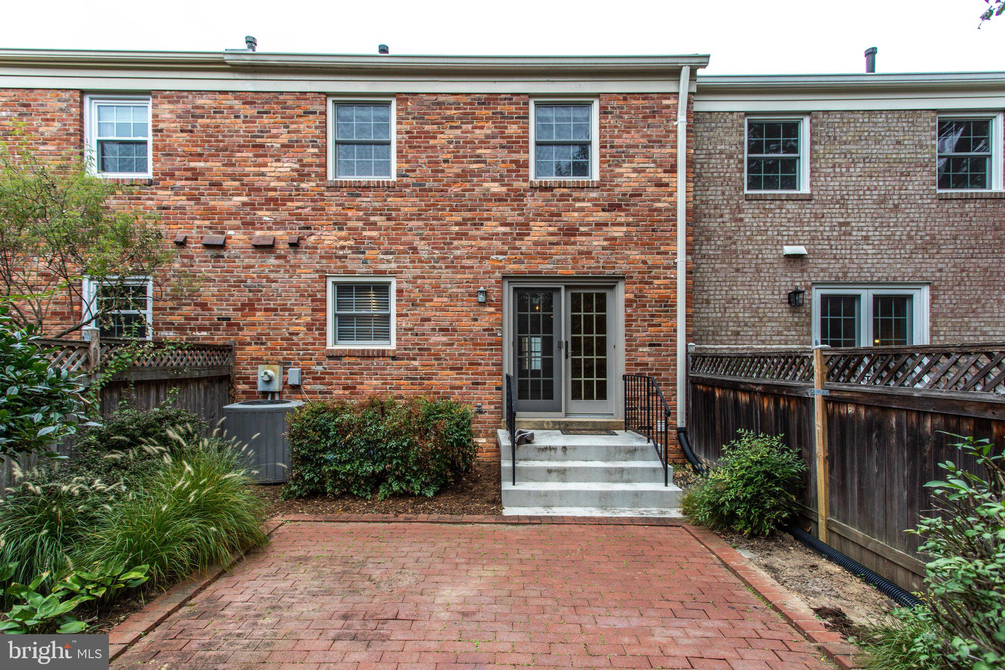 STONELEIGH - Residential