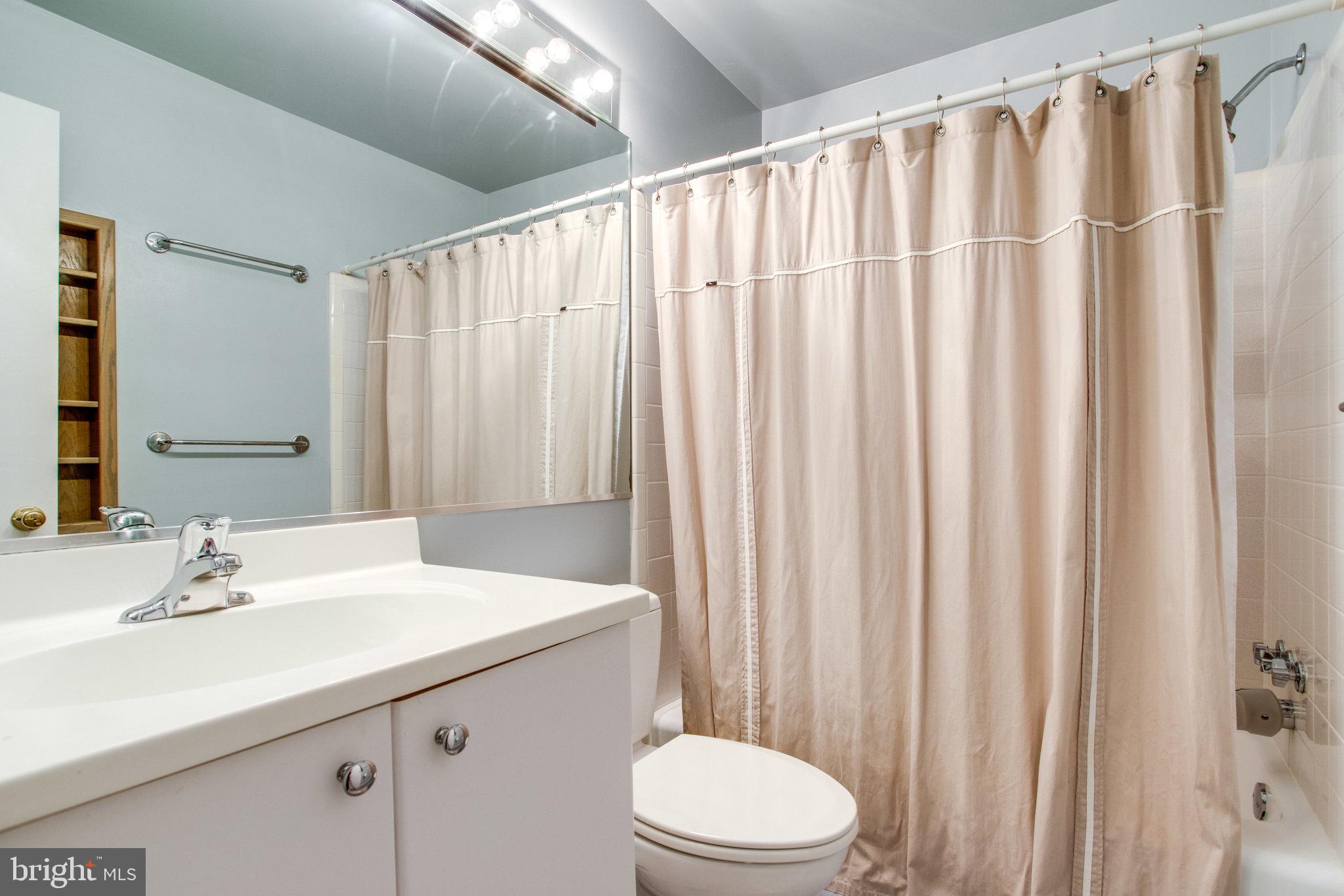 STONELEIGH - Residential