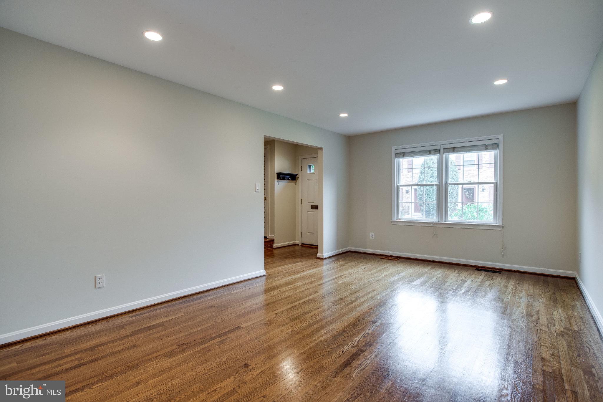 STONELEIGH - Residential