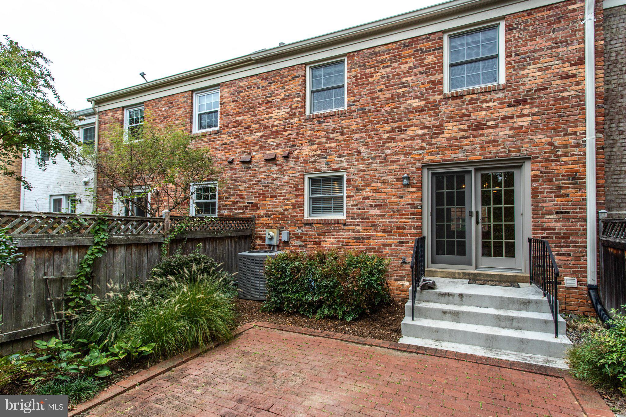 STONELEIGH - Residential