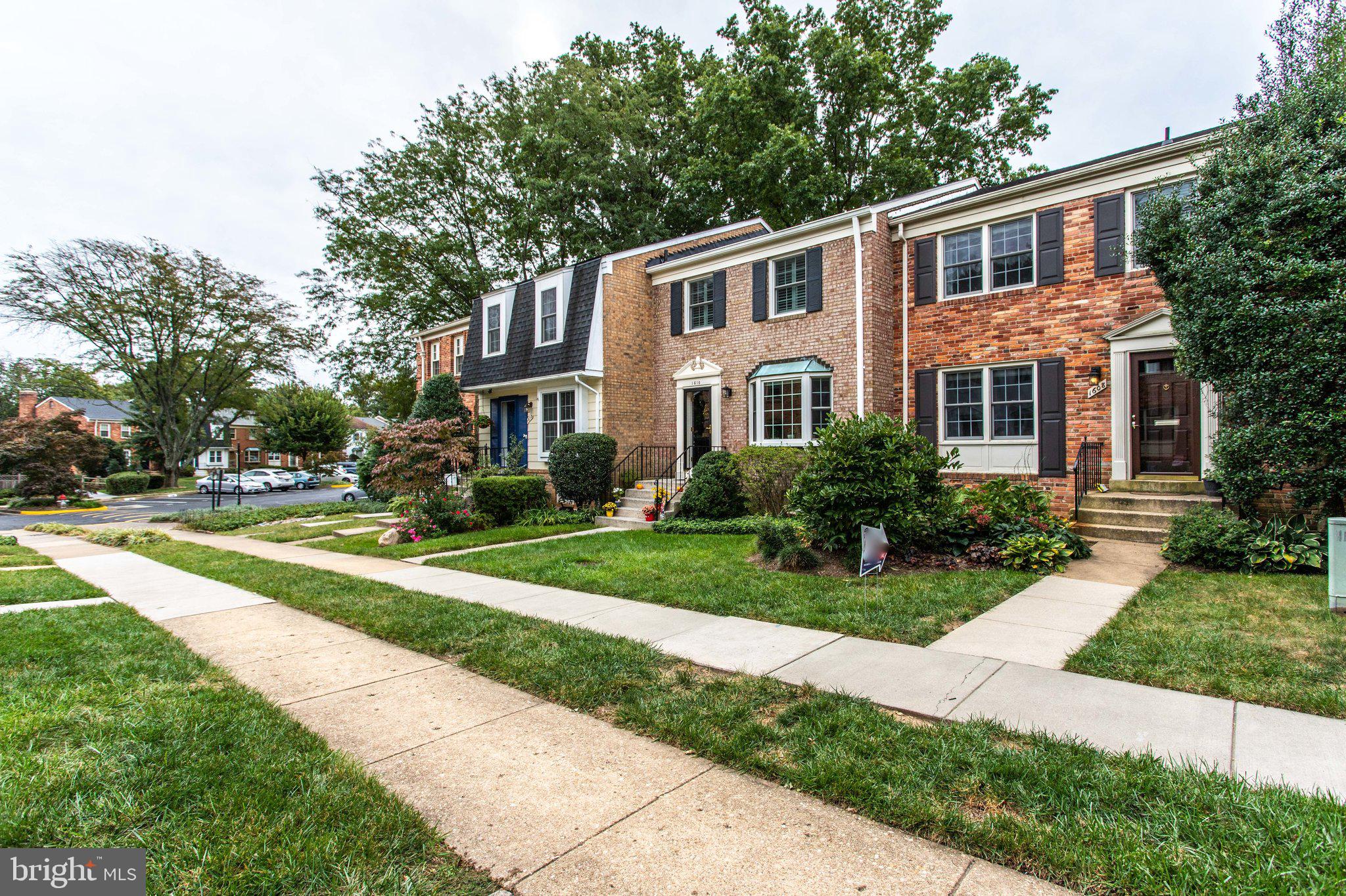 STONELEIGH - Residential