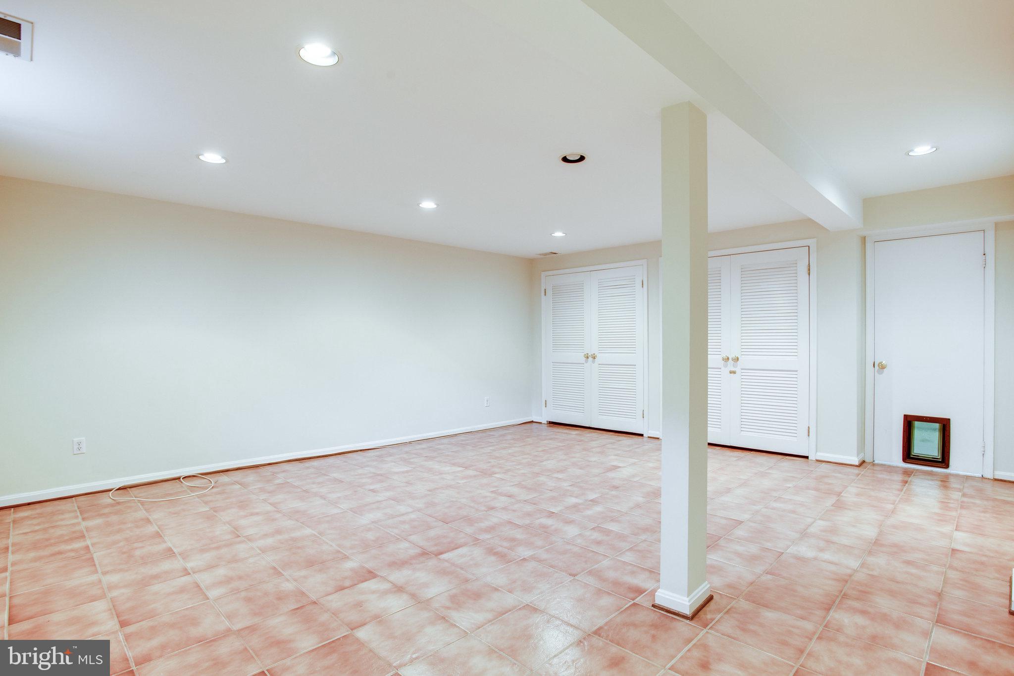 STONELEIGH - Residential