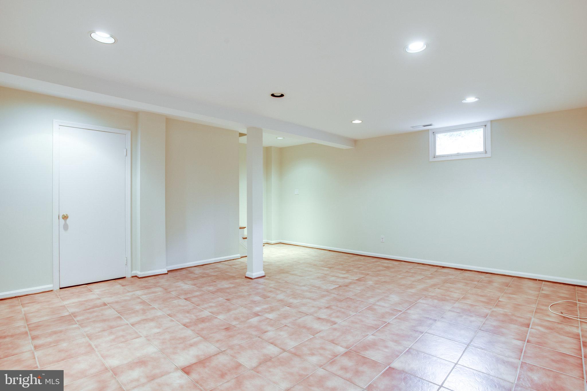 STONELEIGH - Residential