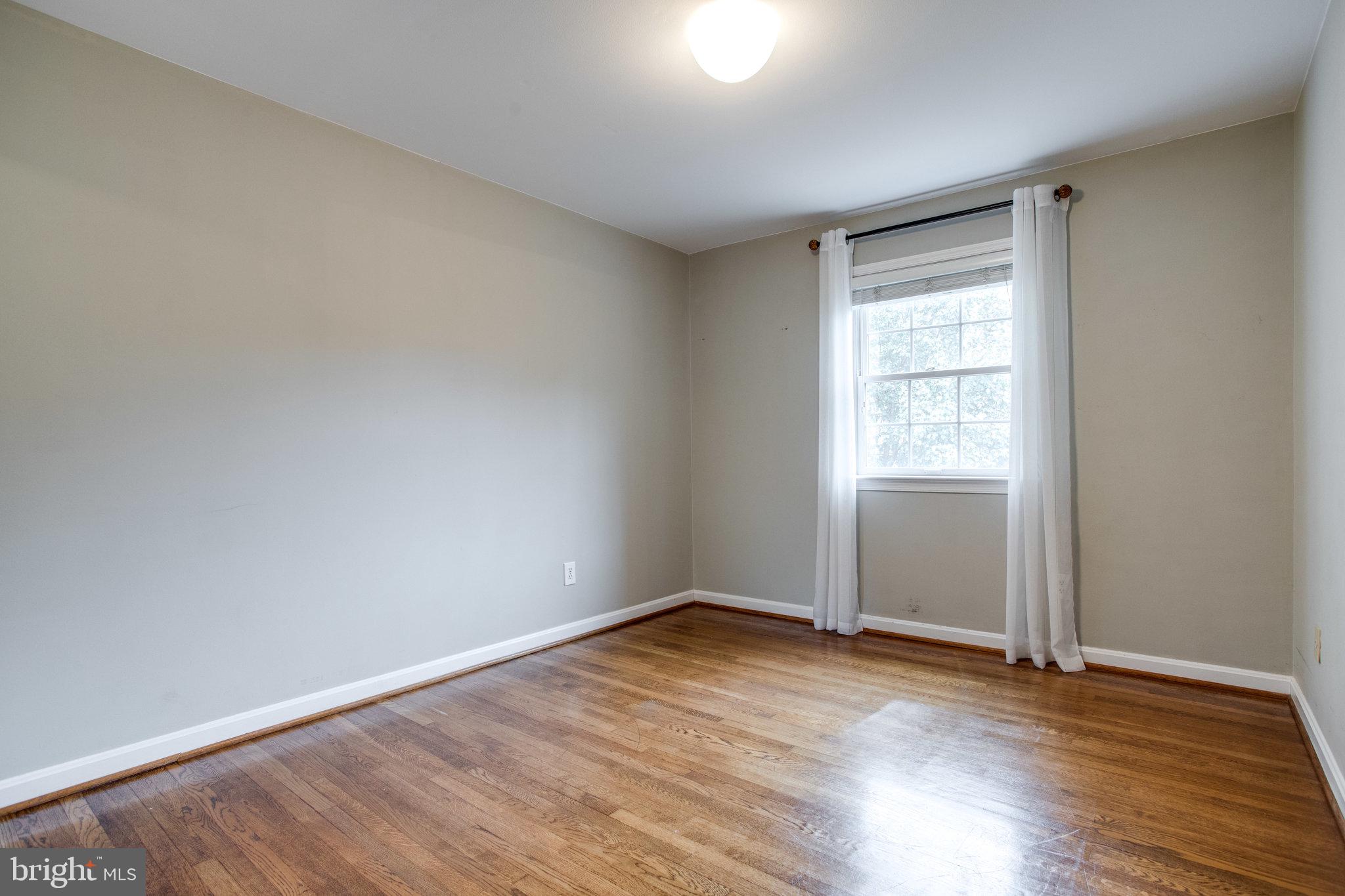 STONELEIGH - Residential