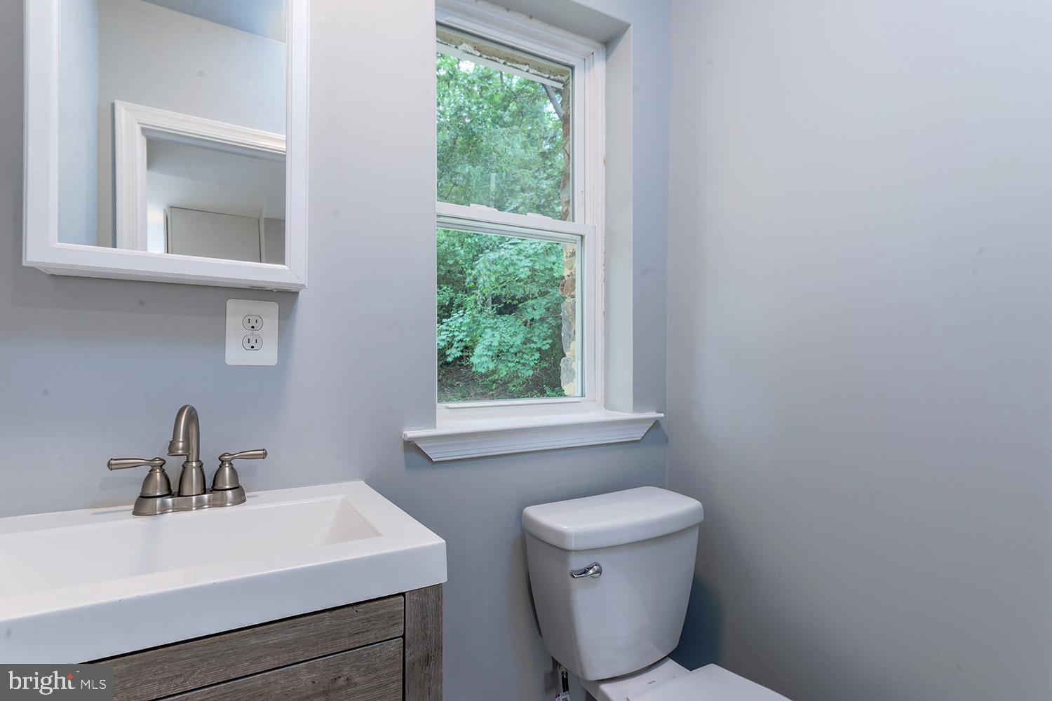 CROSS COUNTRY - Residential