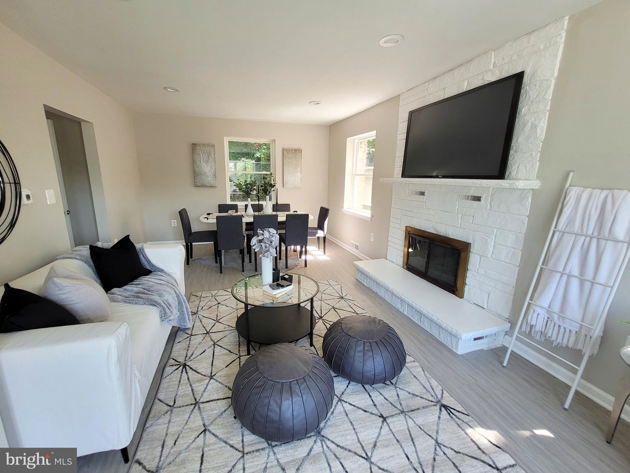 CROSS COUNTRY - Residential