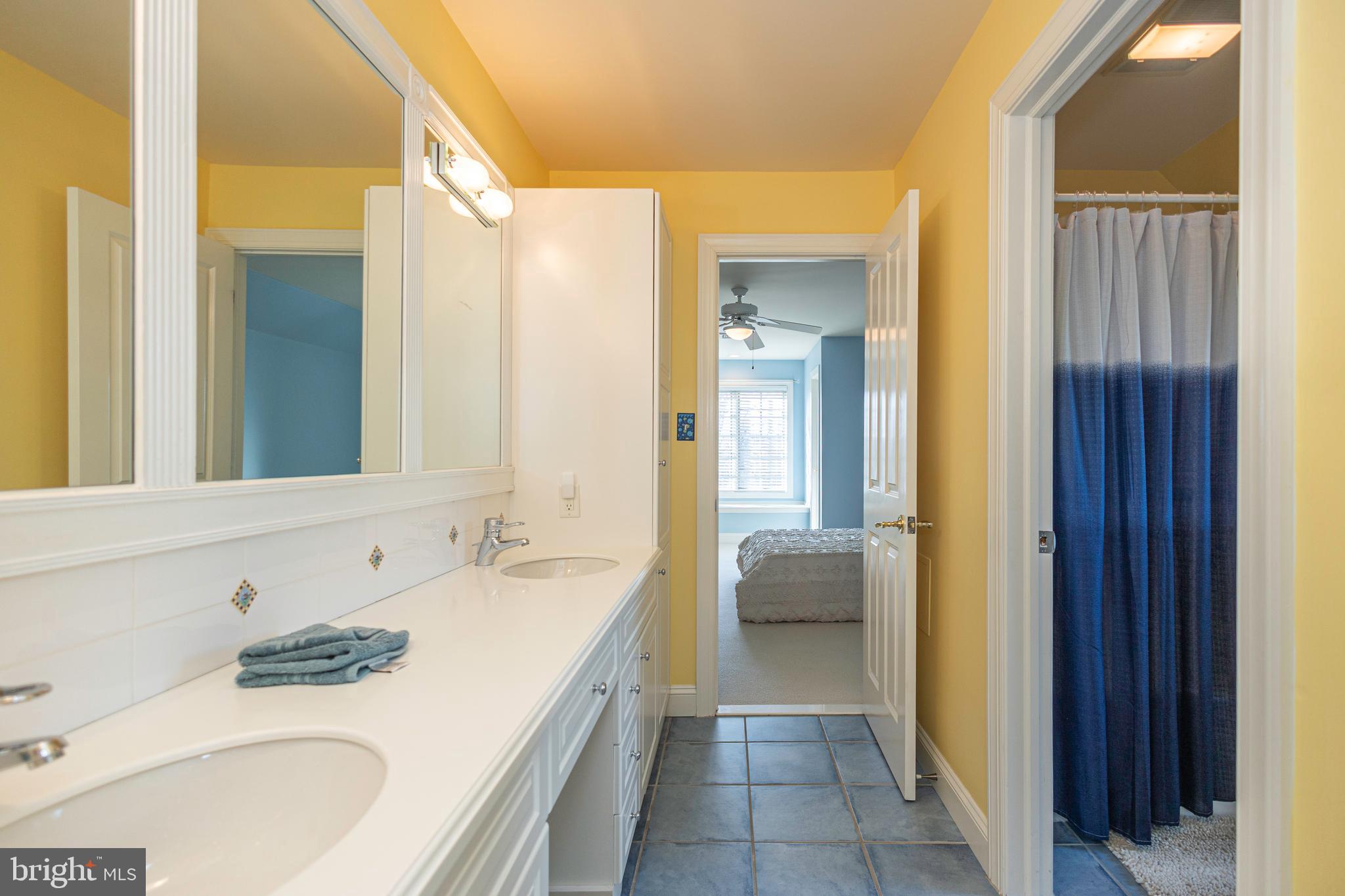 TAMARACK FARM - Residential