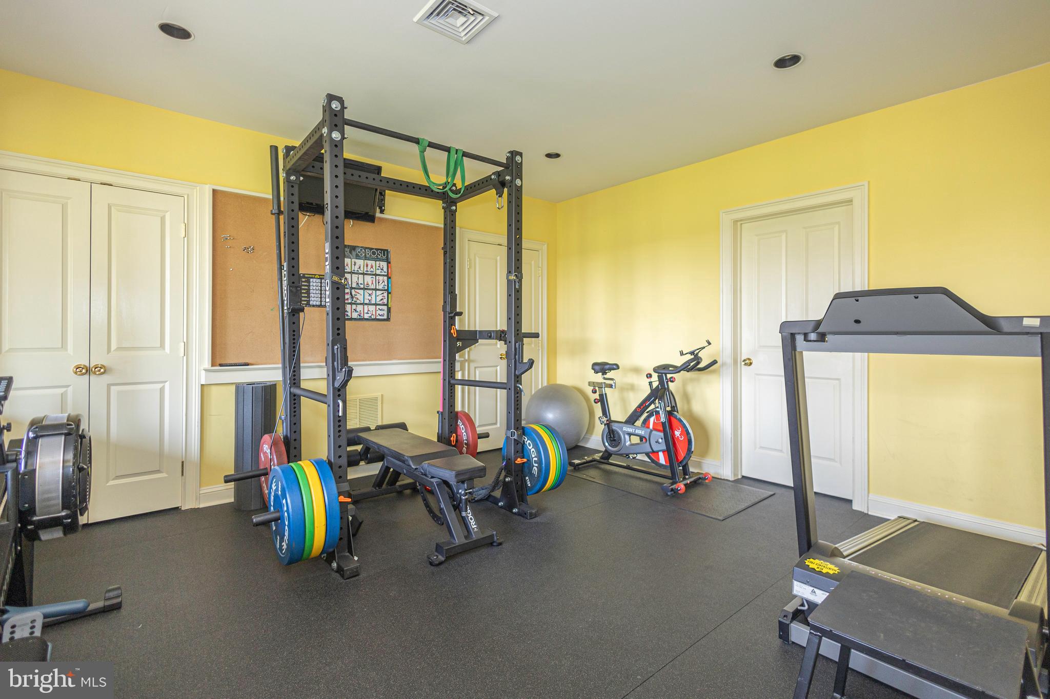 TAMARACK FARM - Residential