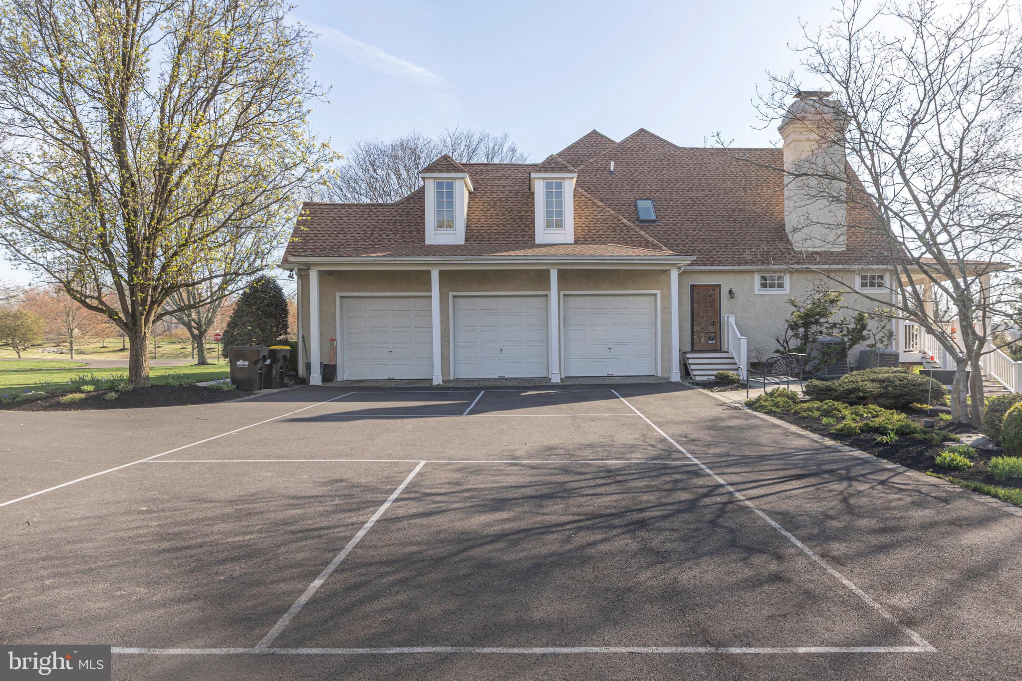 TAMARACK FARM - Residential