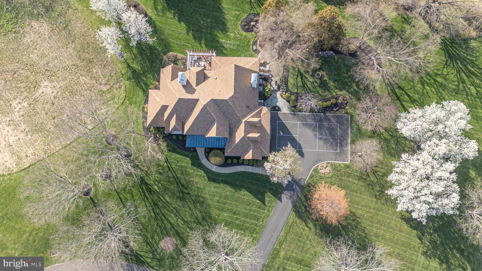 TAMARACK FARM - Residential