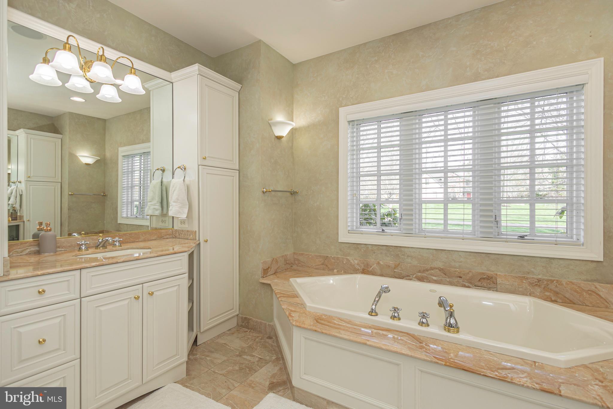 TAMARACK FARM - Residential