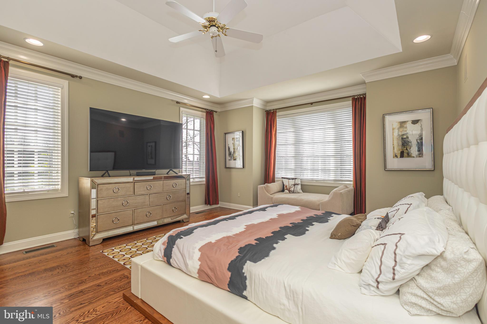 TAMARACK FARM - Residential