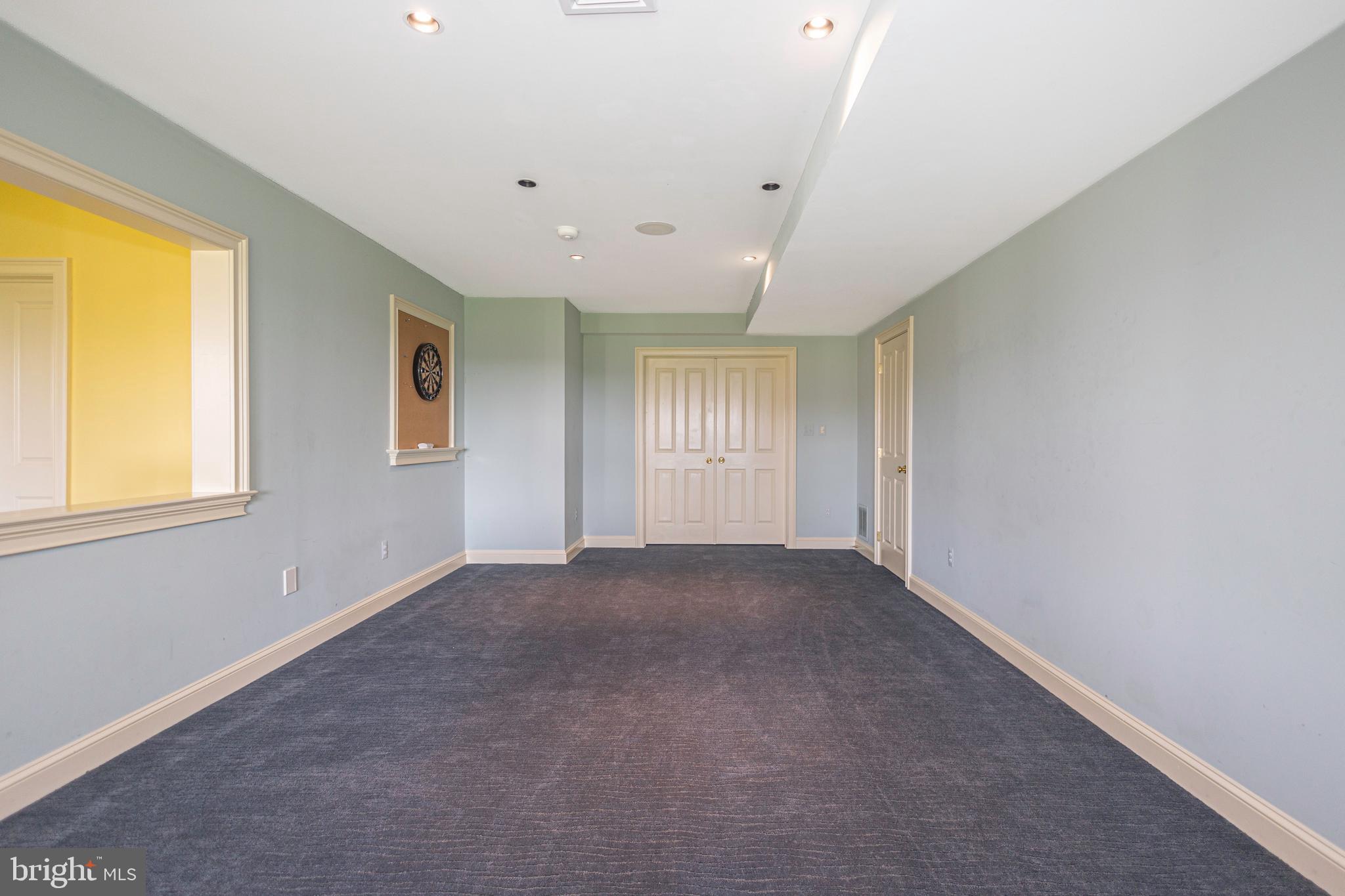 TAMARACK FARM - Residential