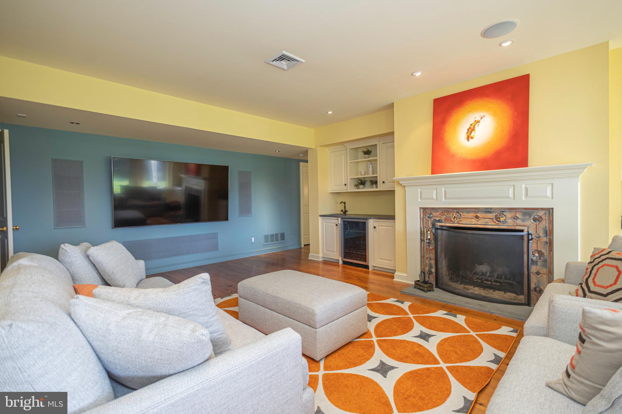 TAMARACK FARM - Residential