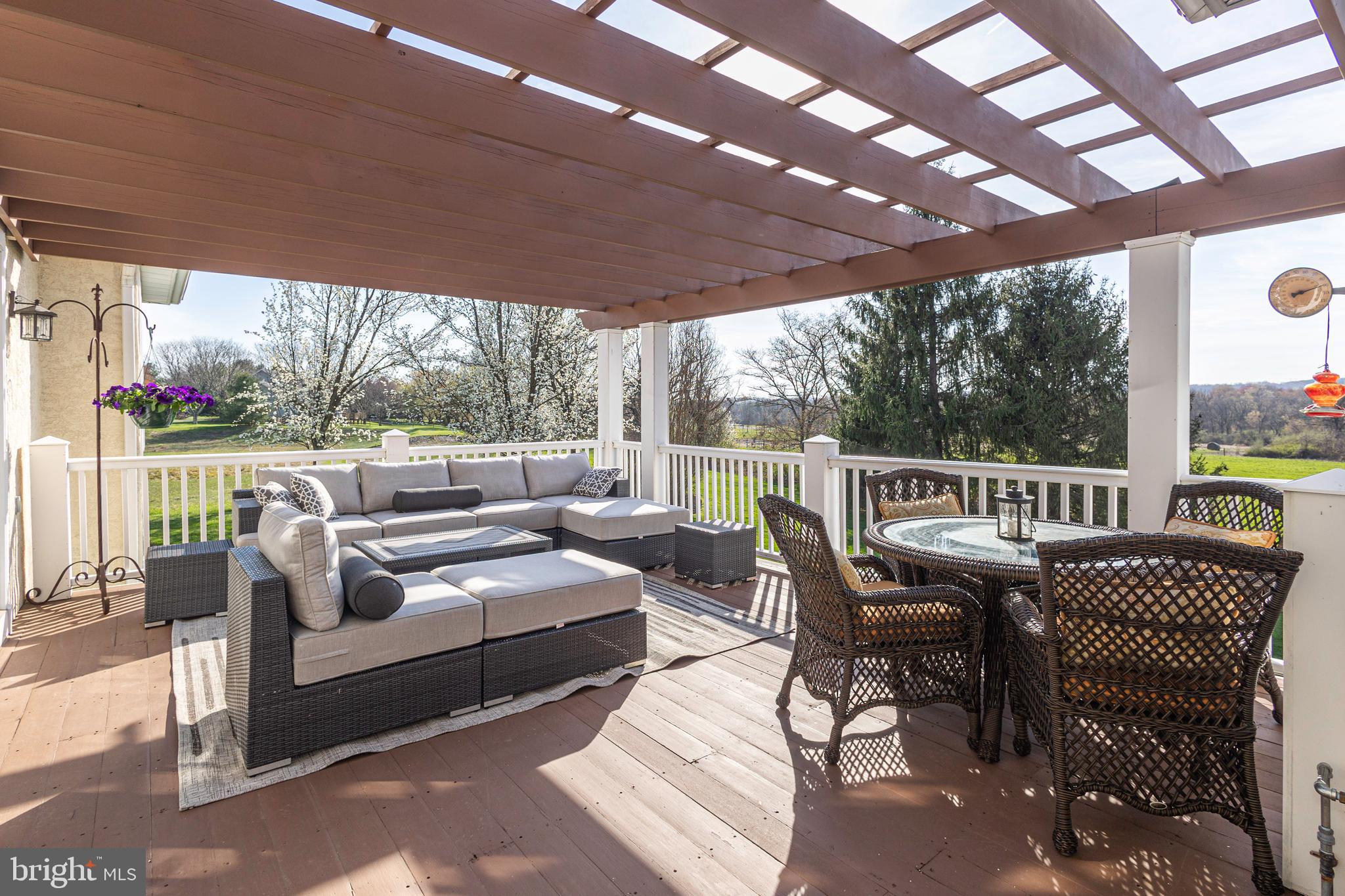 TAMARACK FARM - Residential