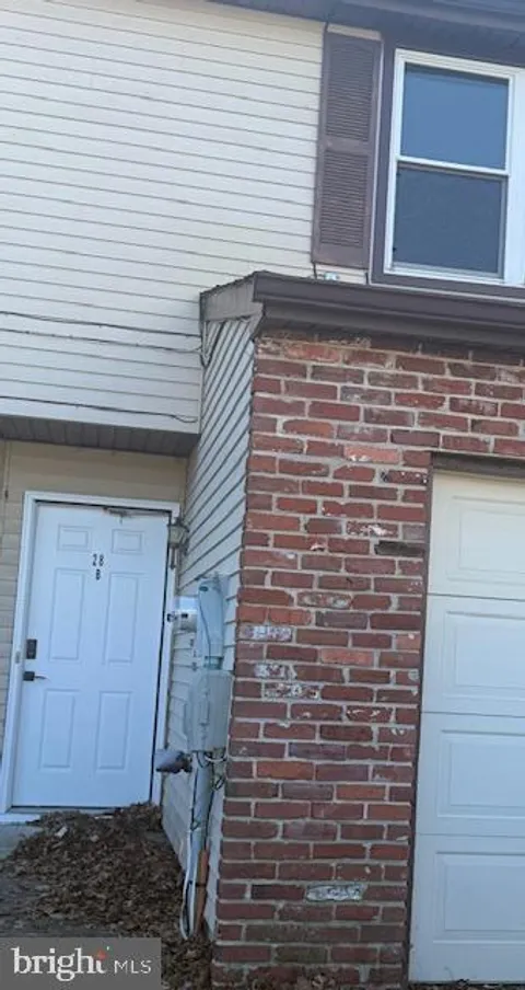 MLS: NJCD2085472