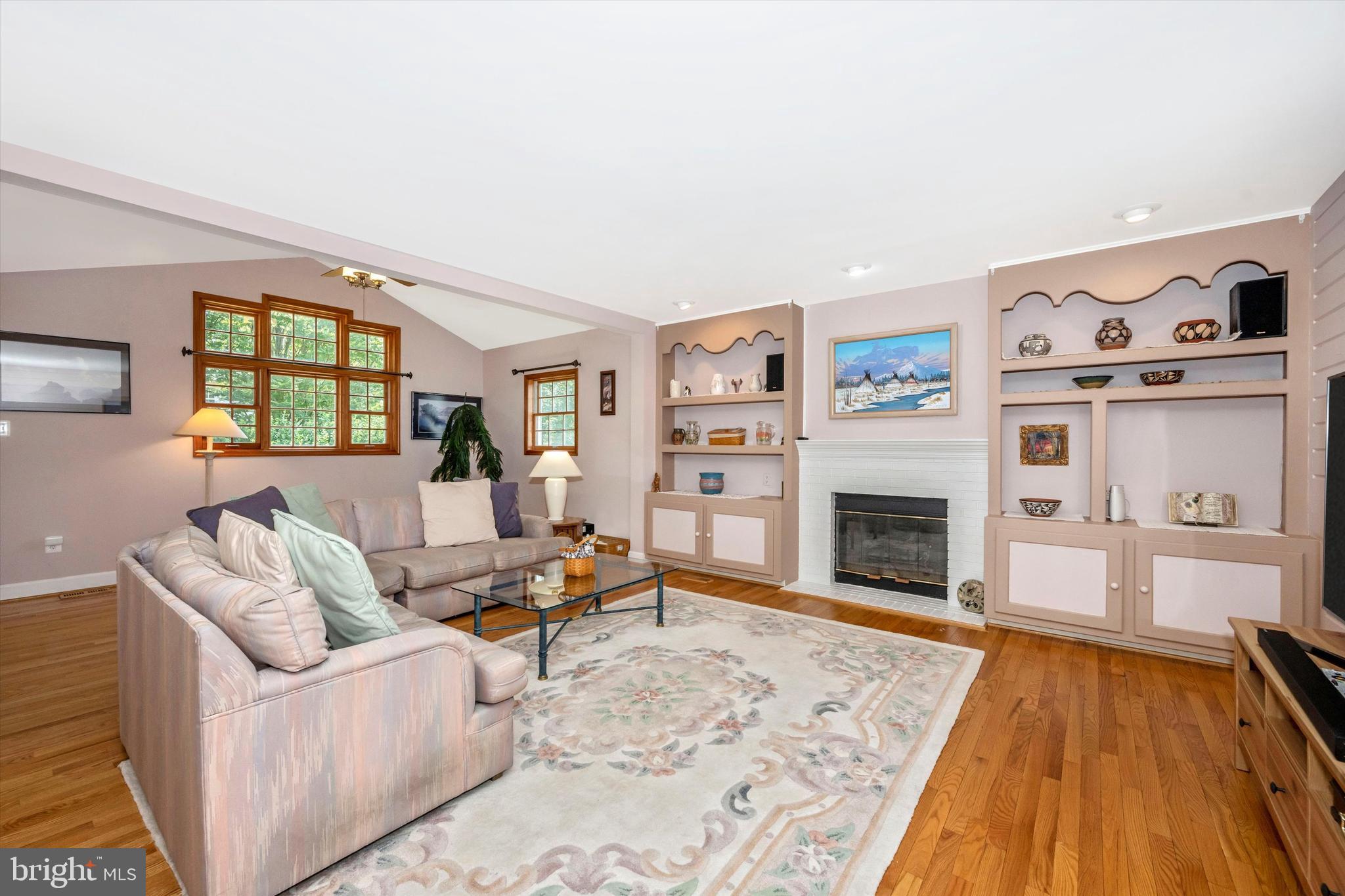 SPRING RIDGE - Residential