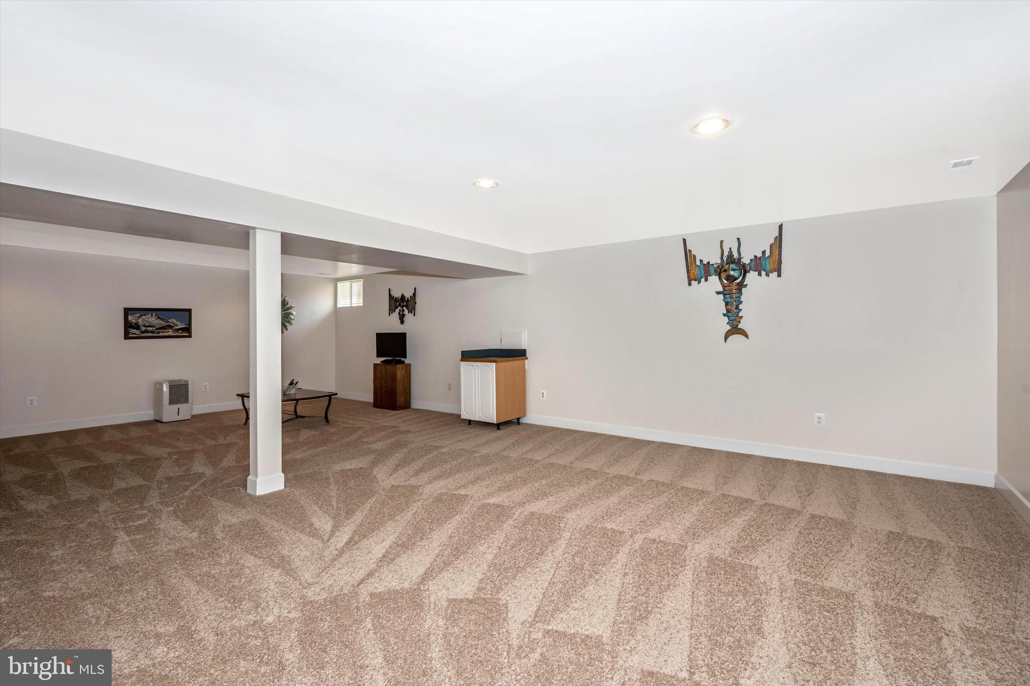 SPRING RIDGE - Residential