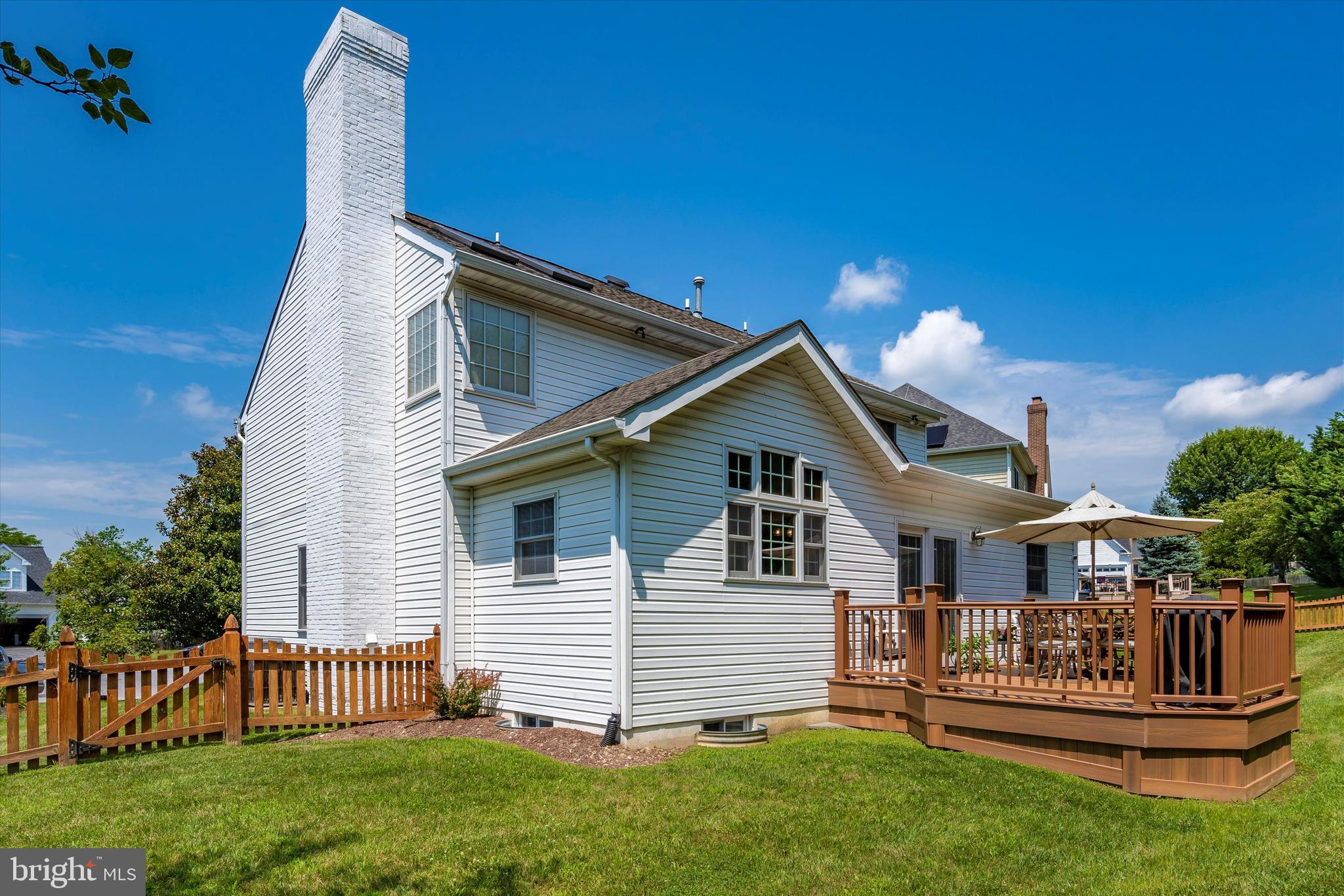 SPRING RIDGE - Residential