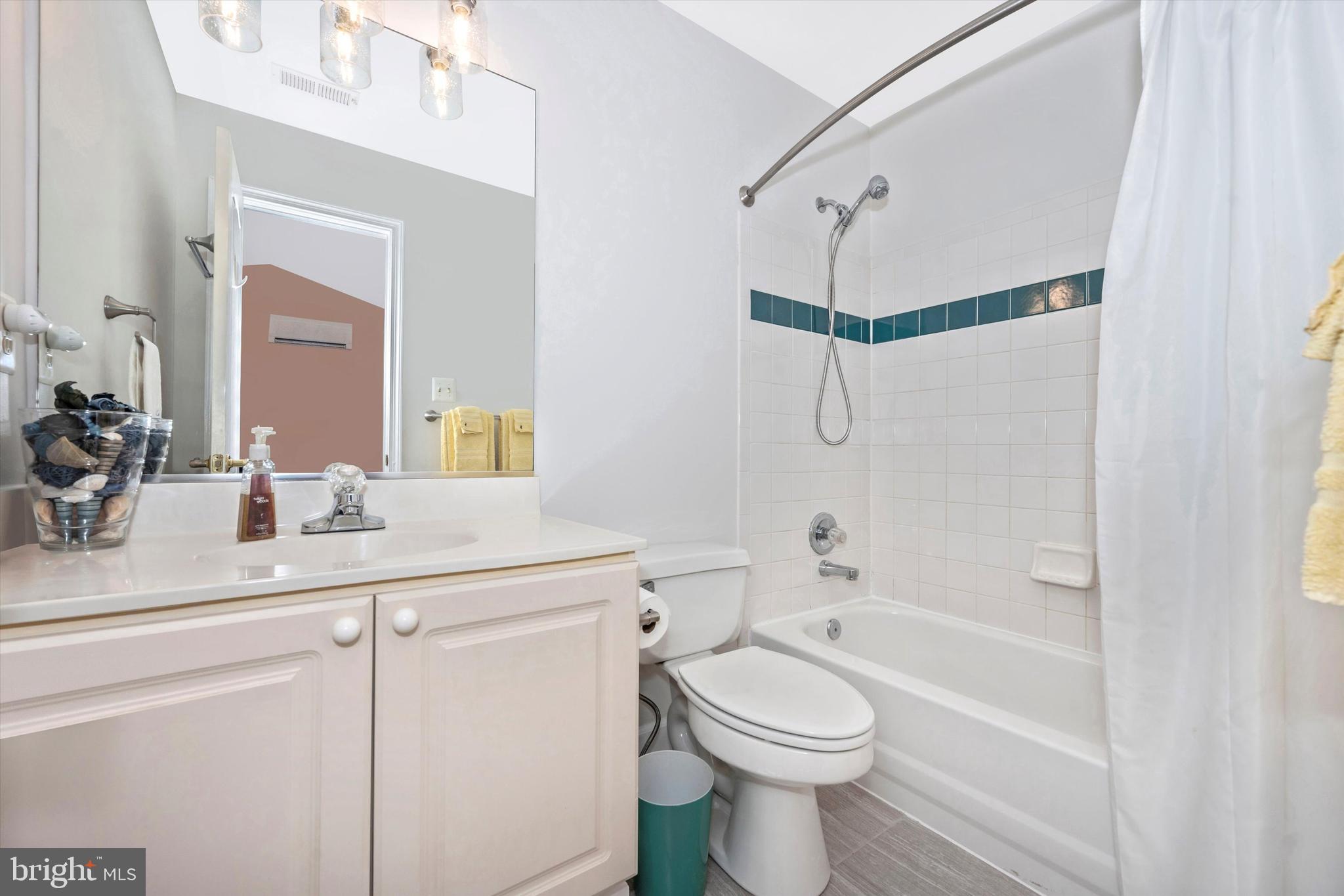 SPRING RIDGE - Residential