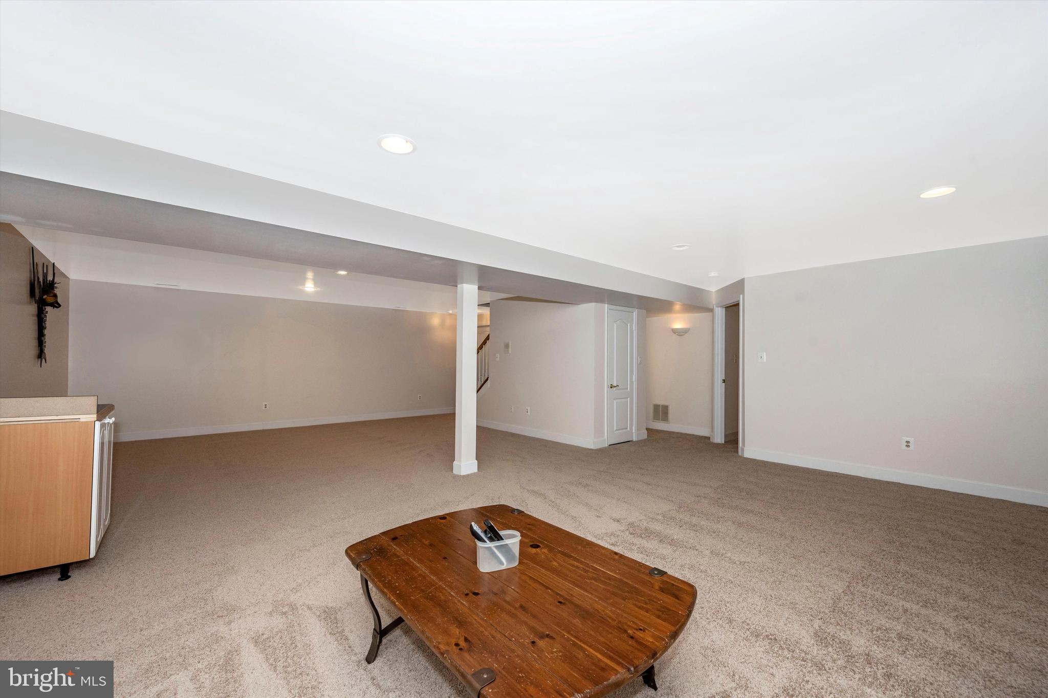 SPRING RIDGE - Residential