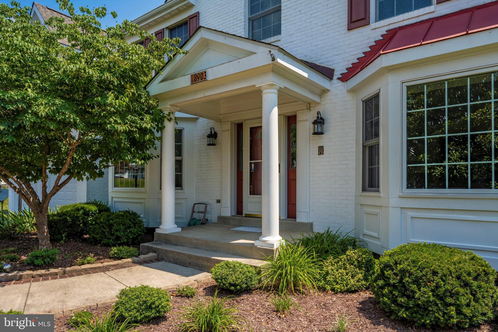 SPRING RIDGE - Residential