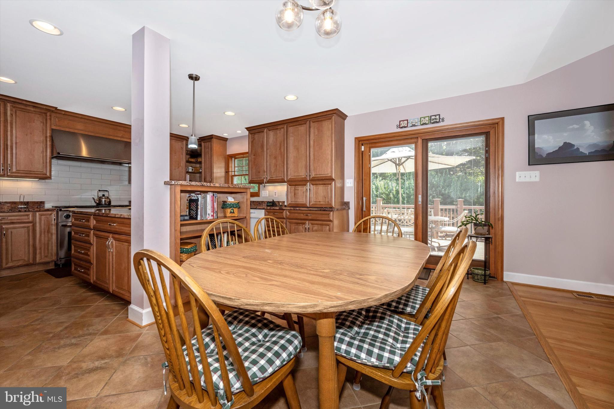 SPRING RIDGE - Residential