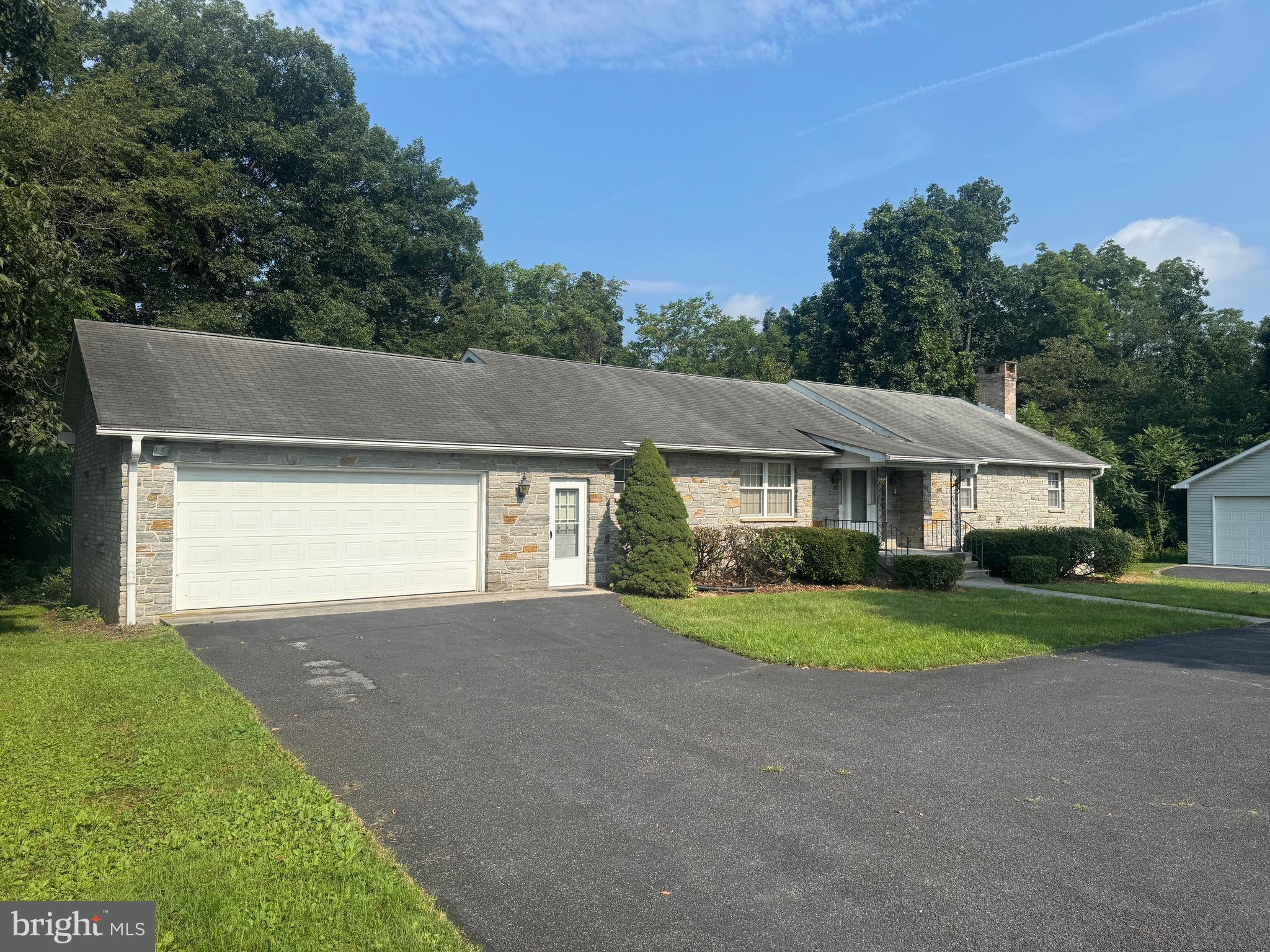 380 BELMONT ROAD