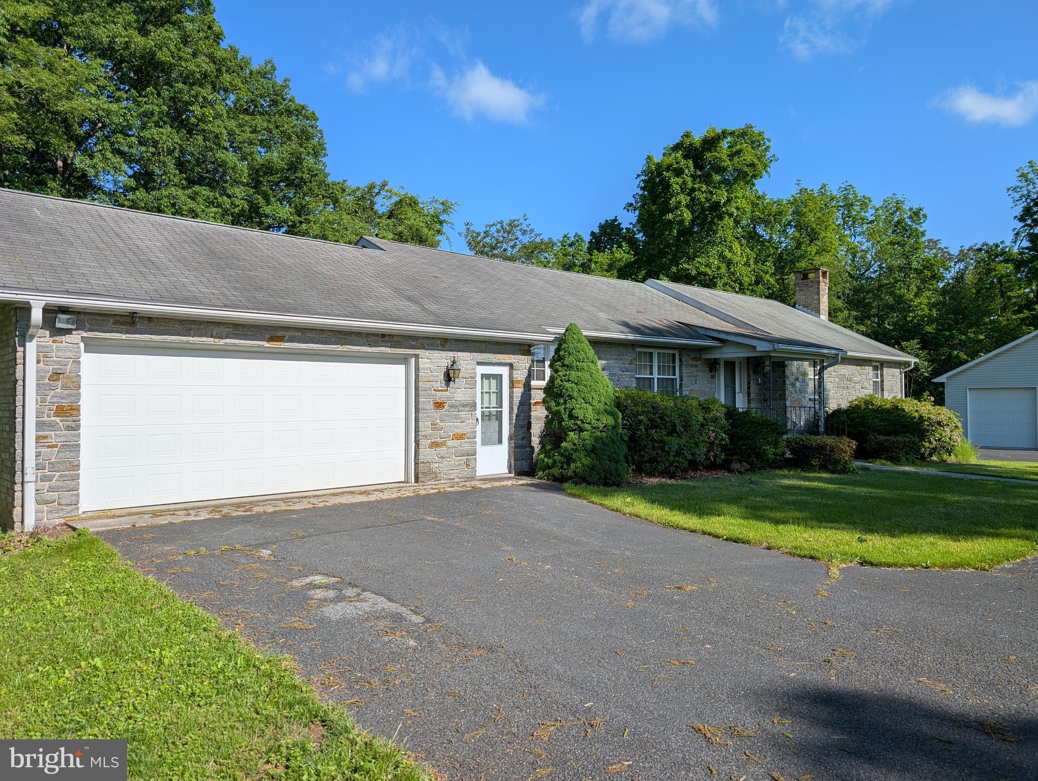 380 BELMONT ROAD