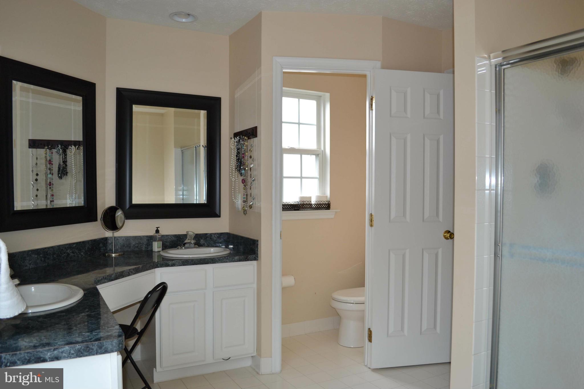 ASHFORD - Residential