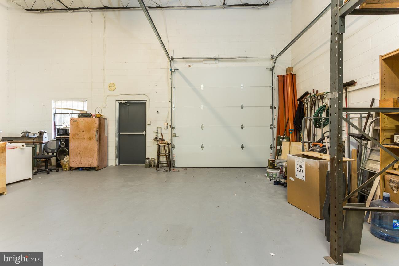 BUILD AMERICA - Commercial Sale