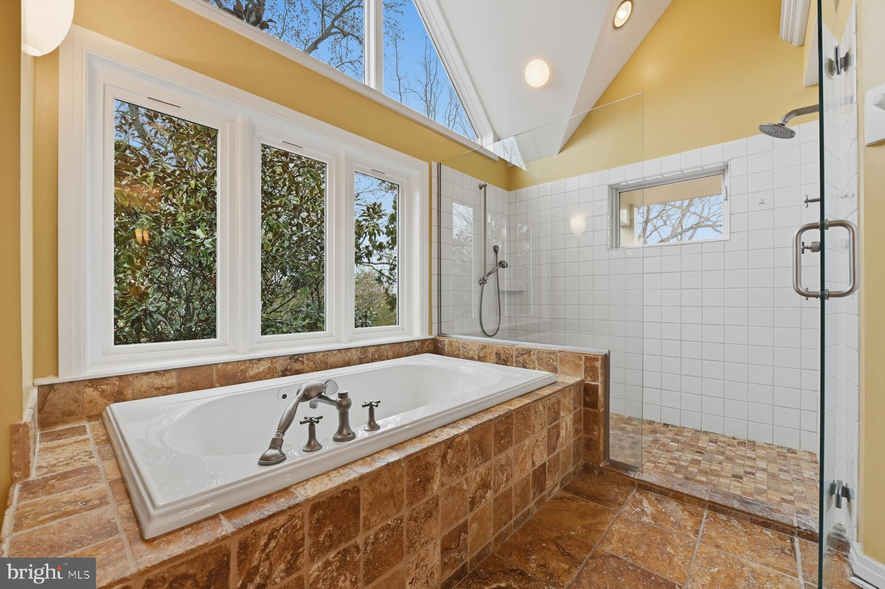 TURNBULL ESTATES - Residential