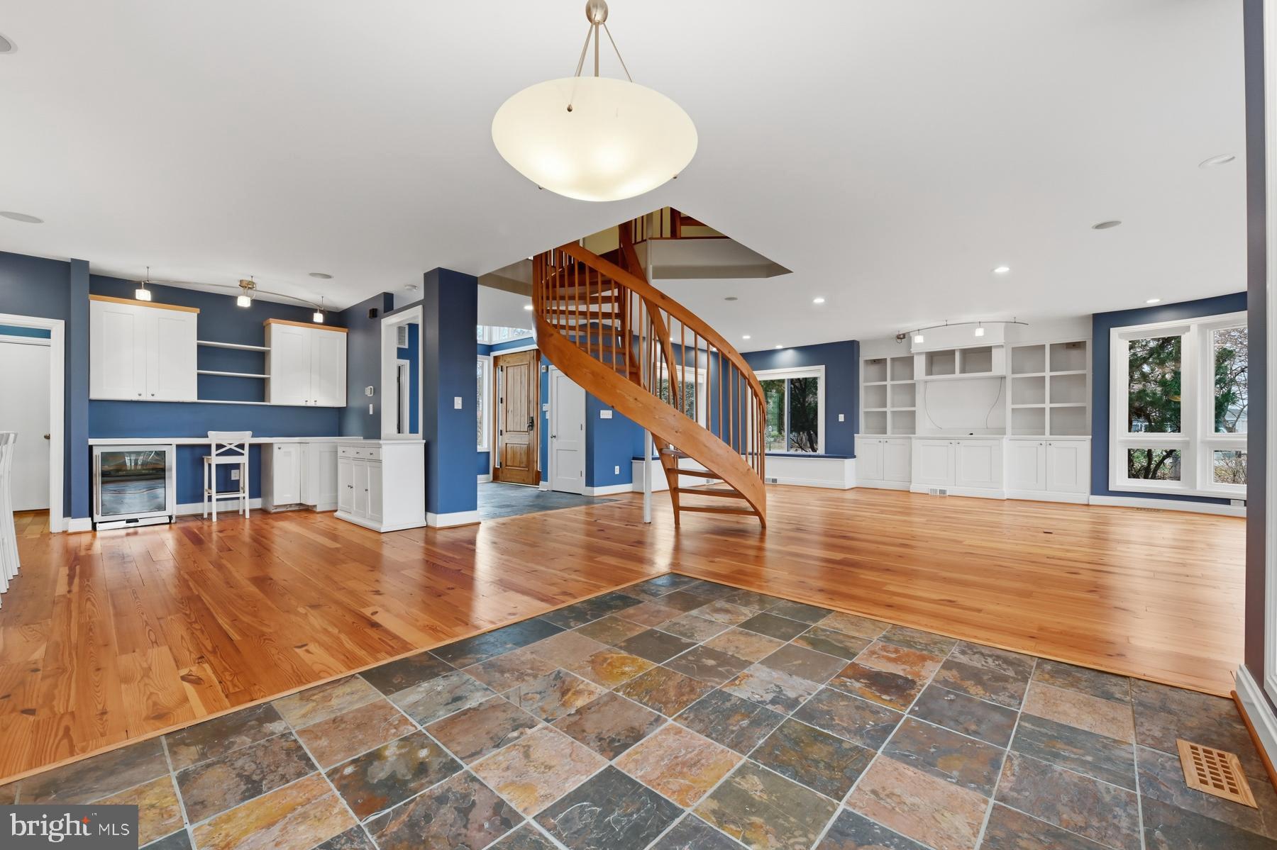 TURNBULL ESTATES - Residential